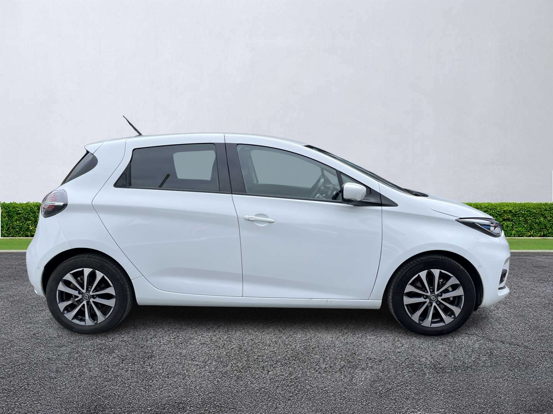 Lightnin R135 Used RENAULT ZOE 100Kw Gt Line + R135 50Kwh Rapid Charge 5Dr Auto 2022 ...