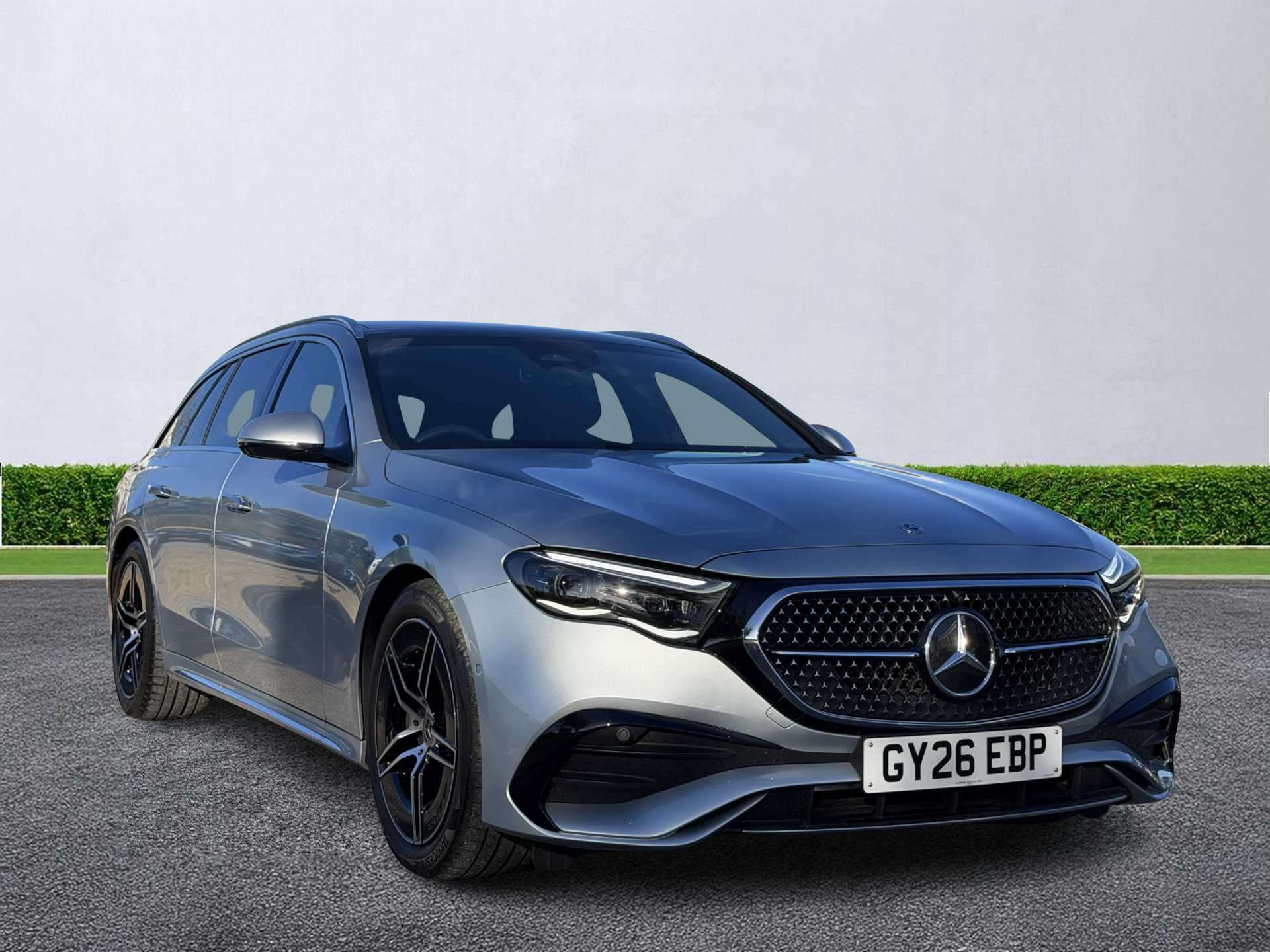 MERCEDES-BENZ E CLASS DIESEL ESTATE E220D Amg Line Premium 5Dr 9G-Tronic [Pan Roof]