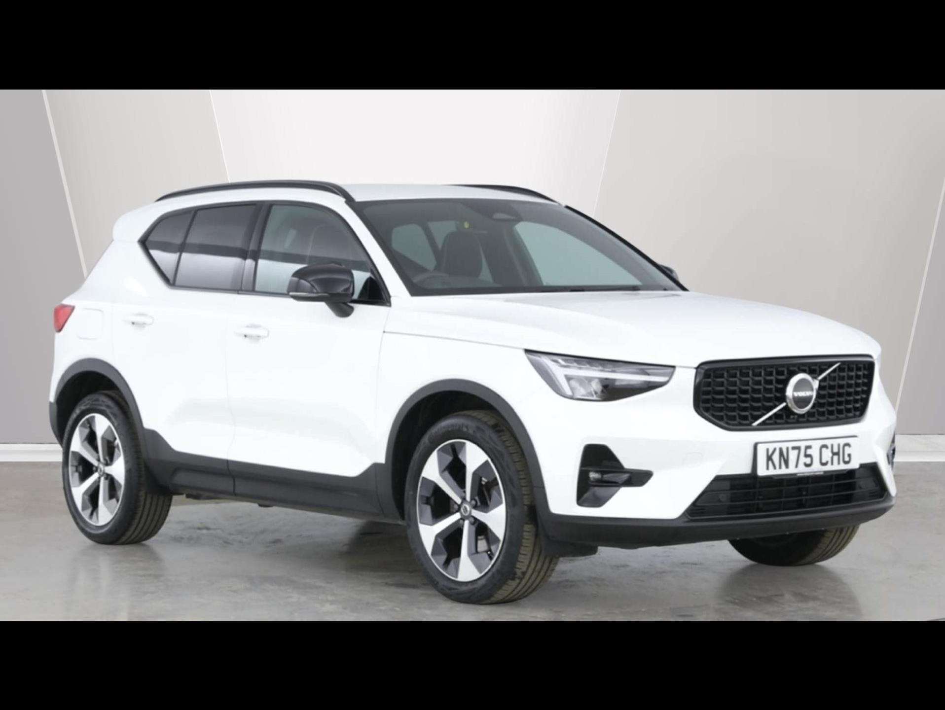VOLVO XC40 ESTATE 2.0 B3P Plus Dark 5Dr Auto