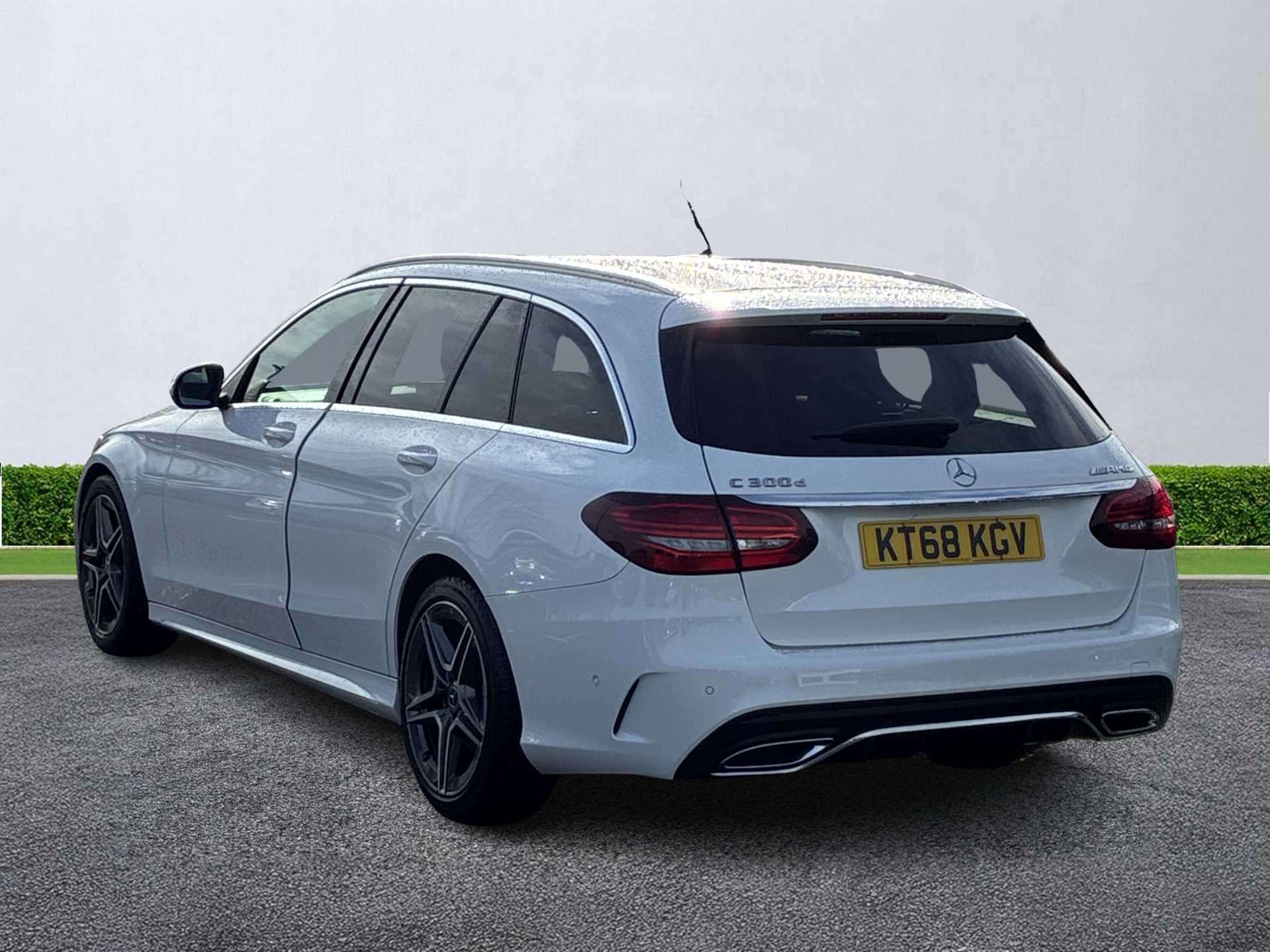 Used MERCEDES-BENZ C CLASS C300D Amg Line Premium 5Dr 9G-Tronic 2019 ...