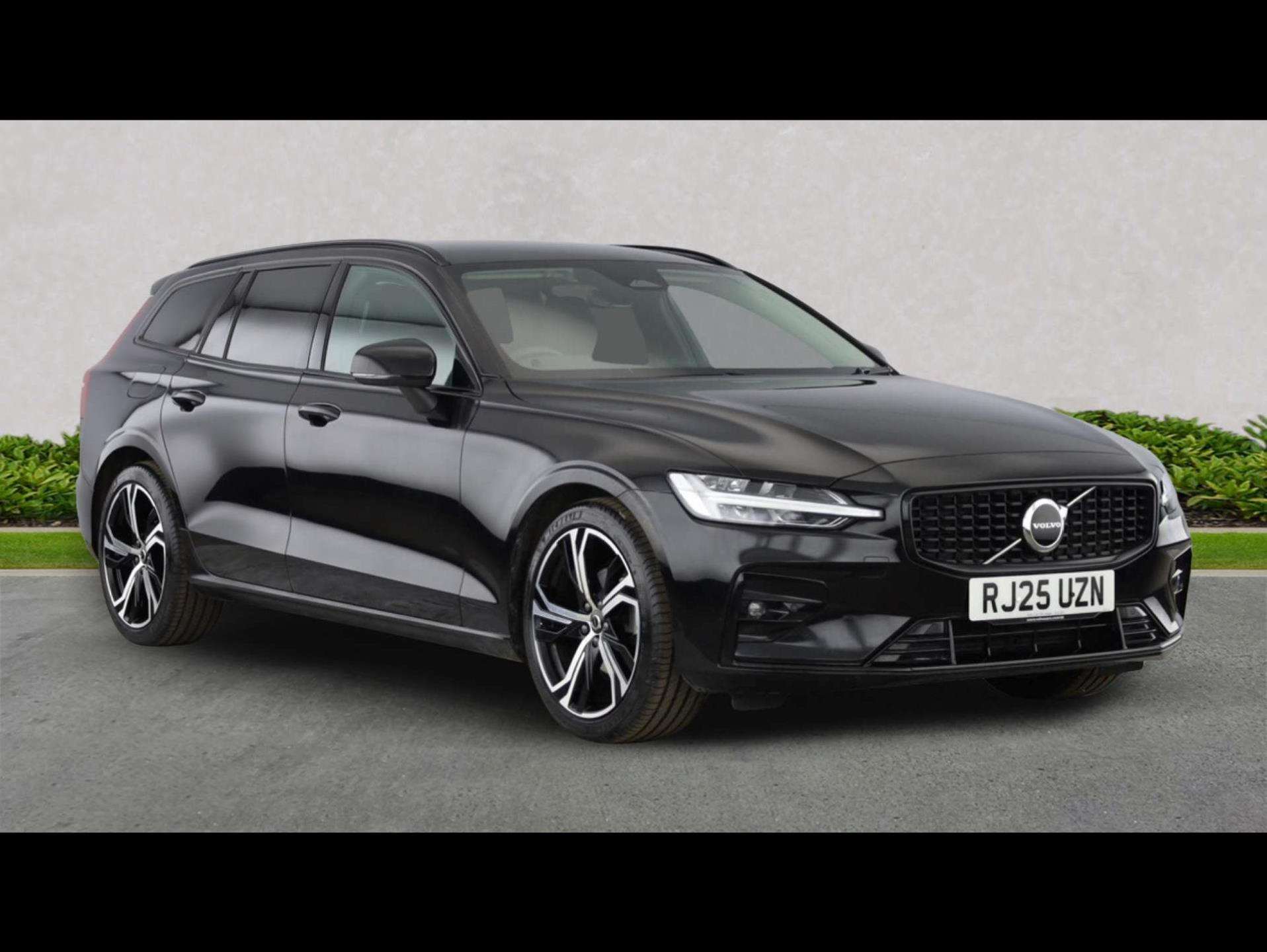 VOLVO V60 SPORTSWAGON 2.0 B4P Plus Dark 5Dr Auto [7 Speed]
