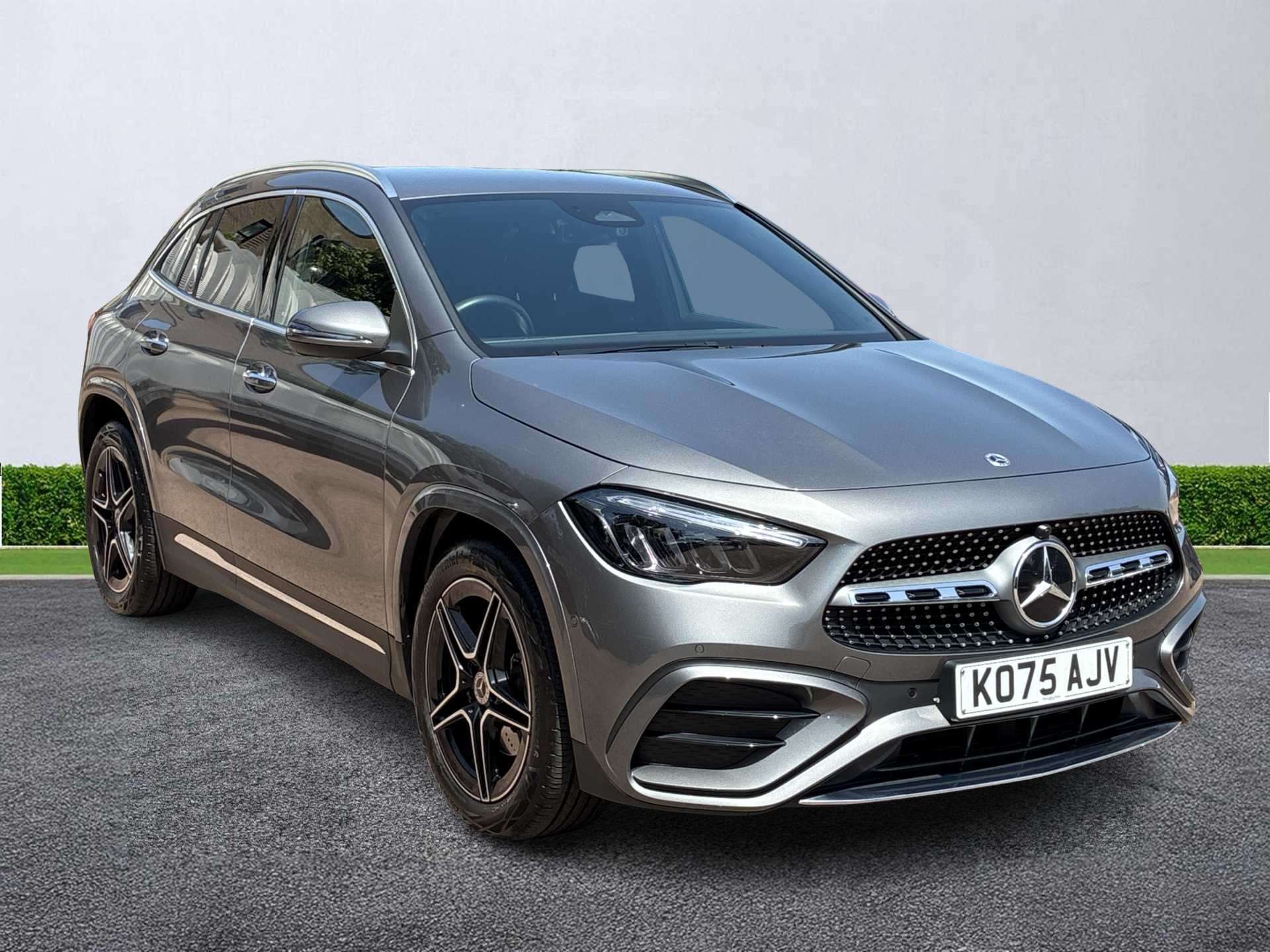 MERCEDES-BENZ GLA DIESEL HATCHBACK Gla 220D 4Matic Amg Line Executive 5Dr Auto