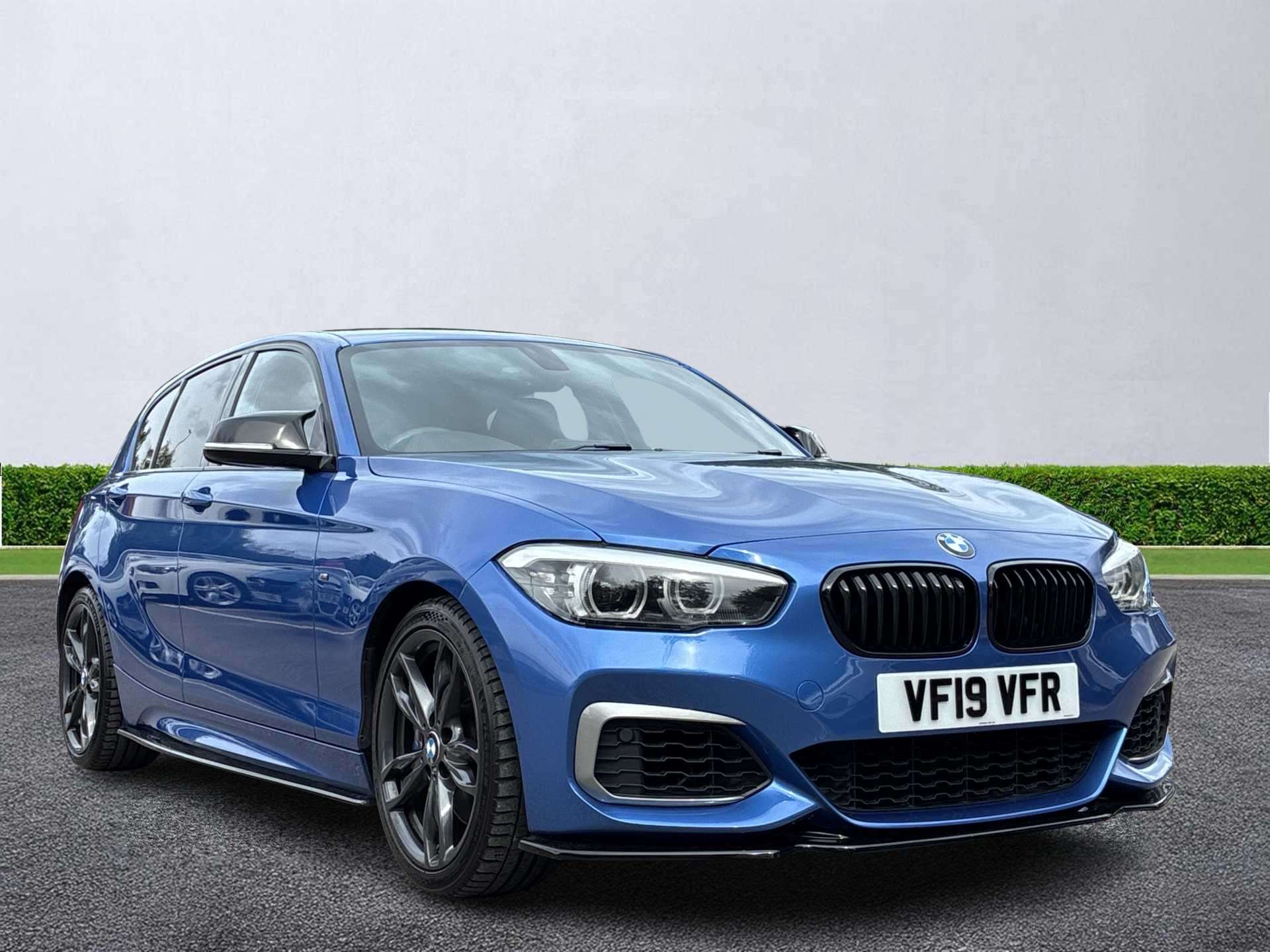 BMW 1 SERIES HATCHBACK SPECIAL EDITION M140I Shadow Edition 5Dr Step Auto