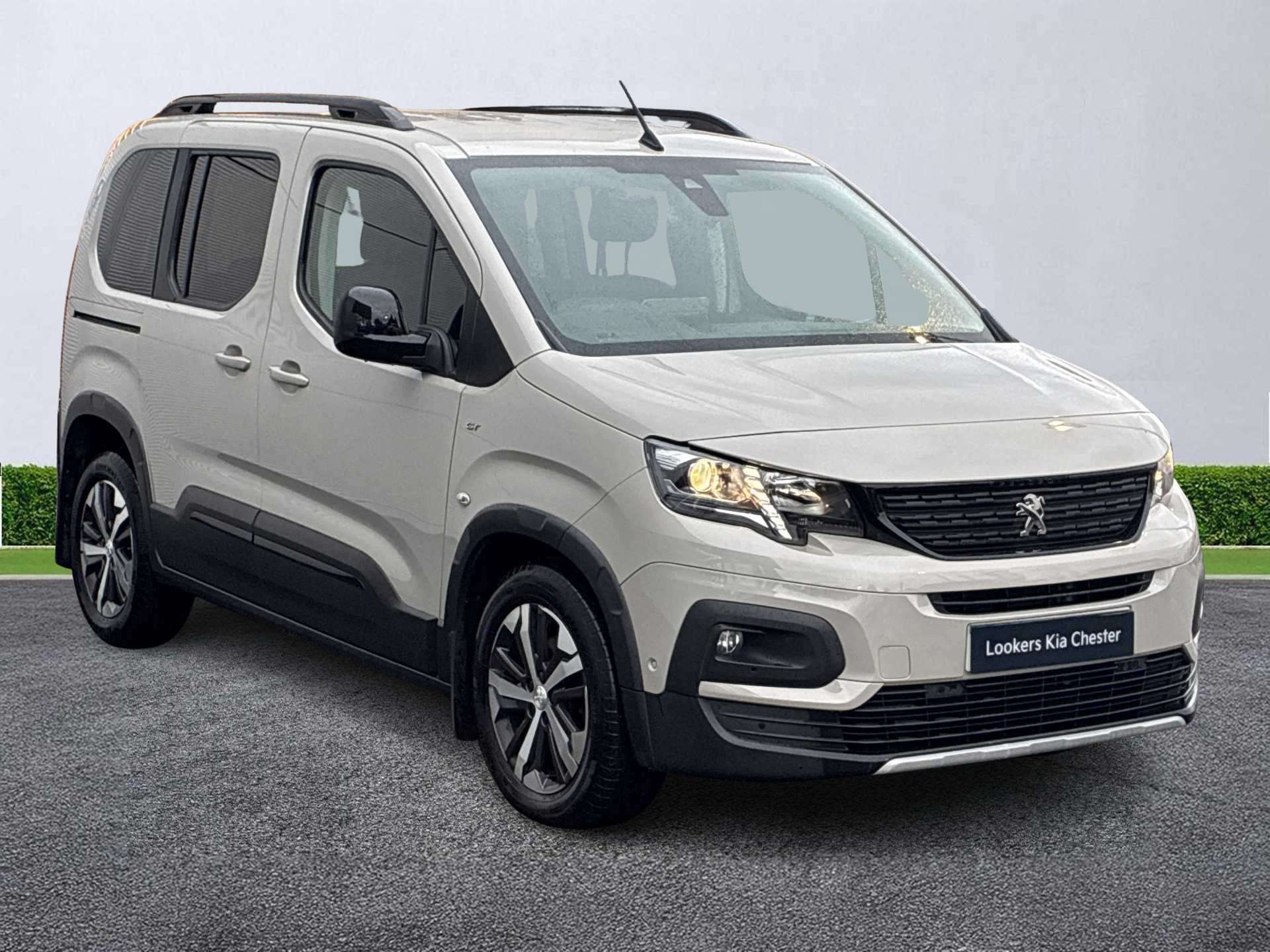 PEUGEOT RIFTER DIESEL ESTATE 1.5 Bluehdi 130 Gt 5Dr