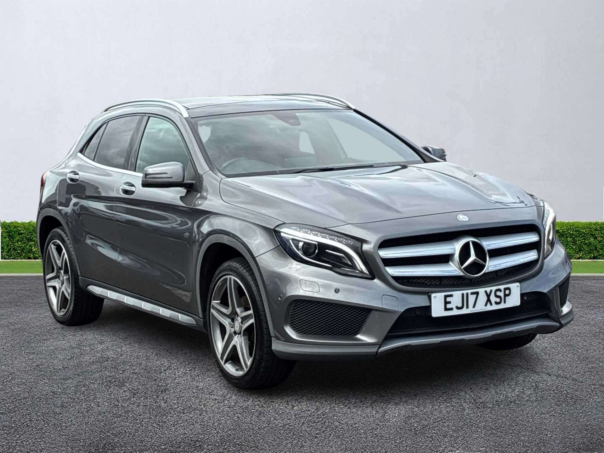 MERCEDES-BENZ GLA DIESEL HATCHBACK Gla 200D 4Matic Amg Line 5Dr Auto [Premium Plus]