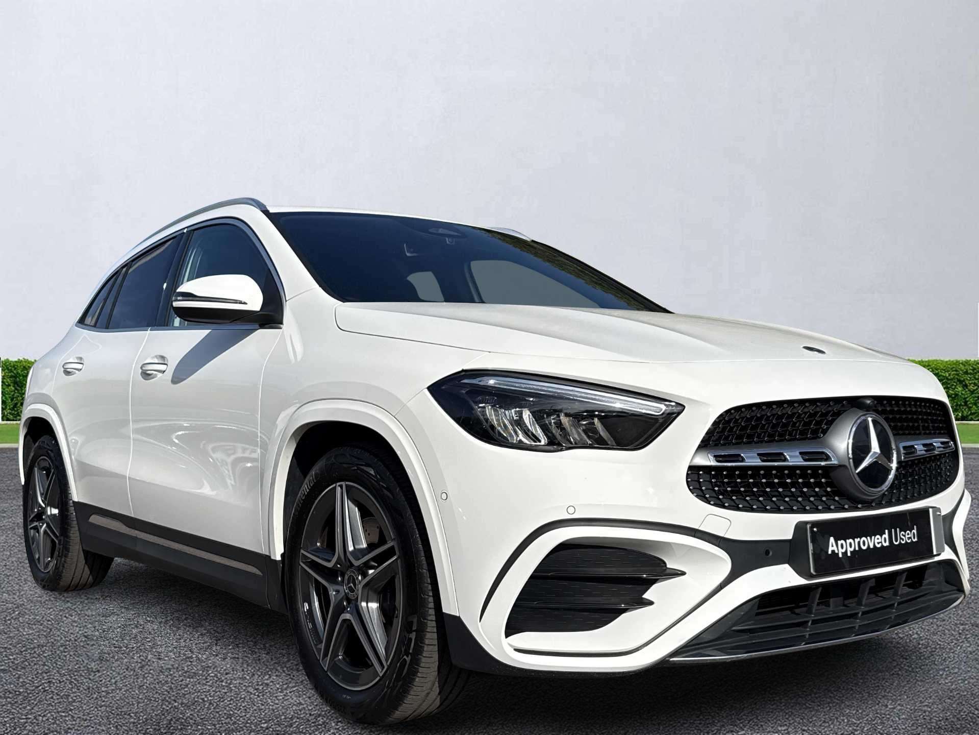MERCEDES-BENZ GLA HATCHBACK Gla 200 Amg Line Premium 5Dr Auto