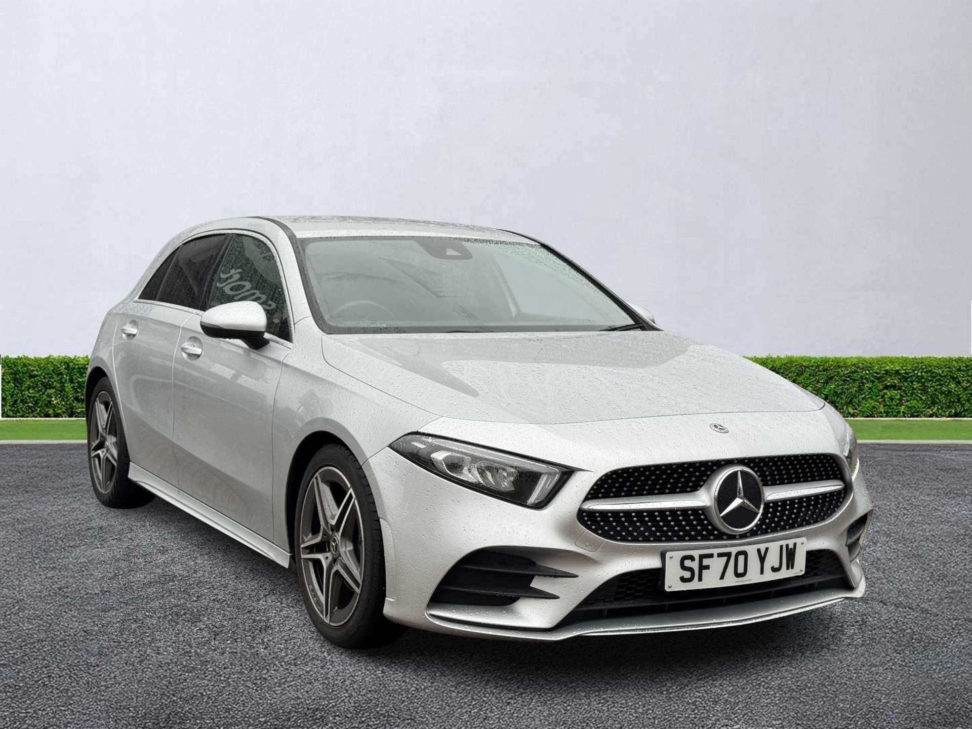 MERCEDES-BENZ A CLASS HATCHBACK A180 Amg Line 5Dr