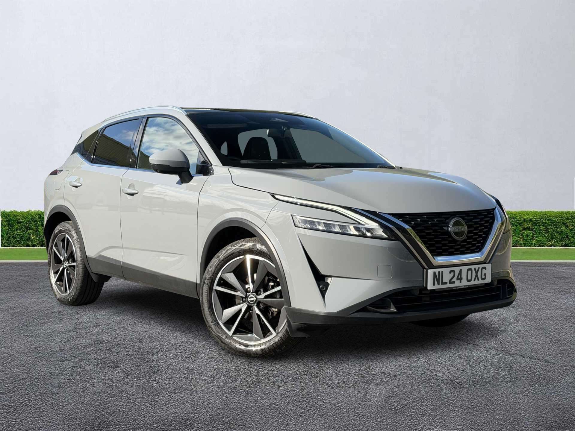 NISSAN QASHQAI HATCHBACK 1.3 Dig-T Mh 158 Tekna 5Dr Xtronic