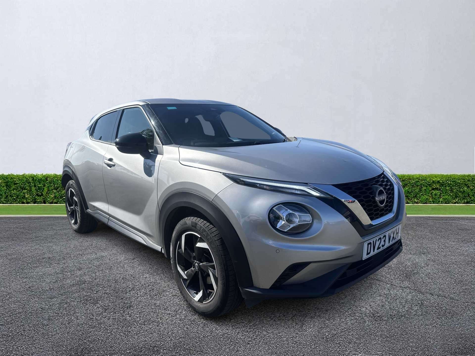 NISSAN JUKE HATCHBACK 1.0 Dig-T 114 N-Connecta 5Dr