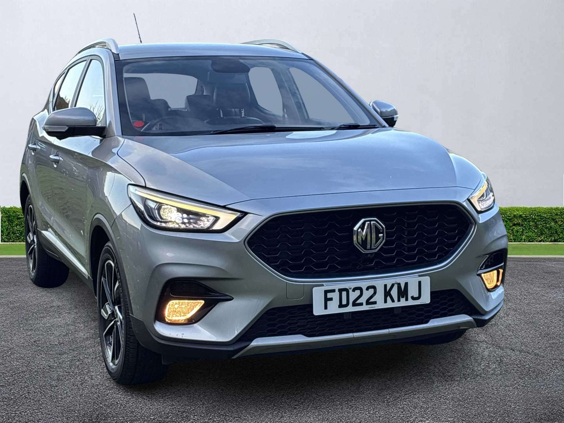 MG MOTOR UK ZS HATCHBACK 1.0T GDi Exclusive 5dr DCT