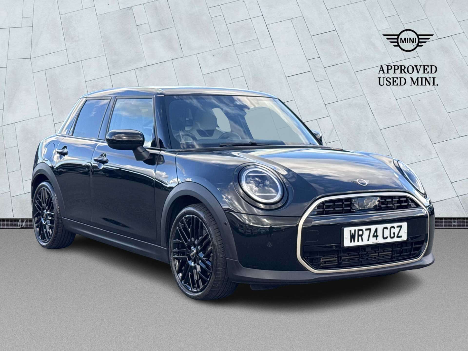 MINI COOPER HATCHBACK 1.5 C Exclusive 5Dr Auto