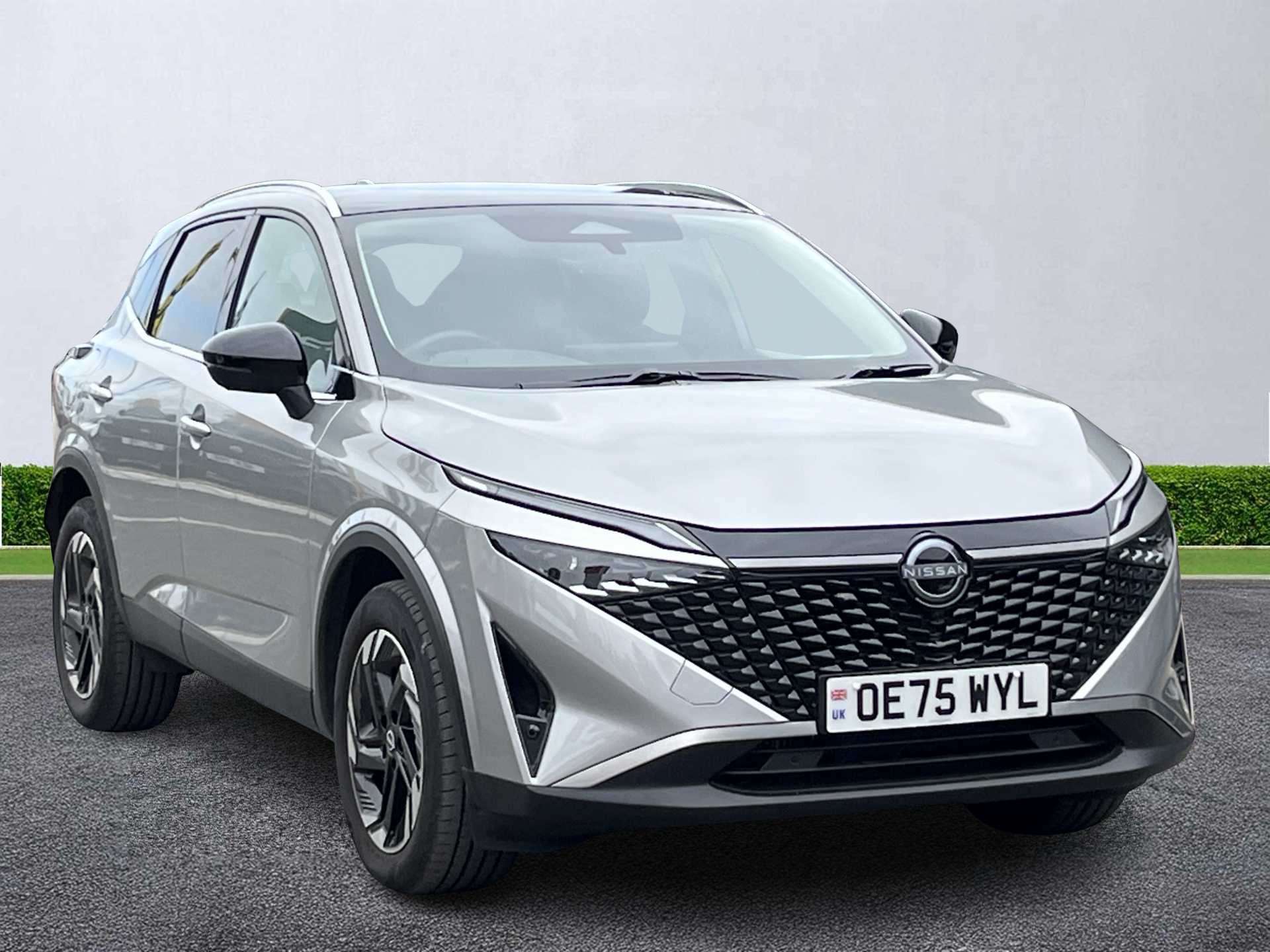 NISSAN QASHQAI HATCHBACK 1.3 Dig-T Mh N-Connecta 5Dr