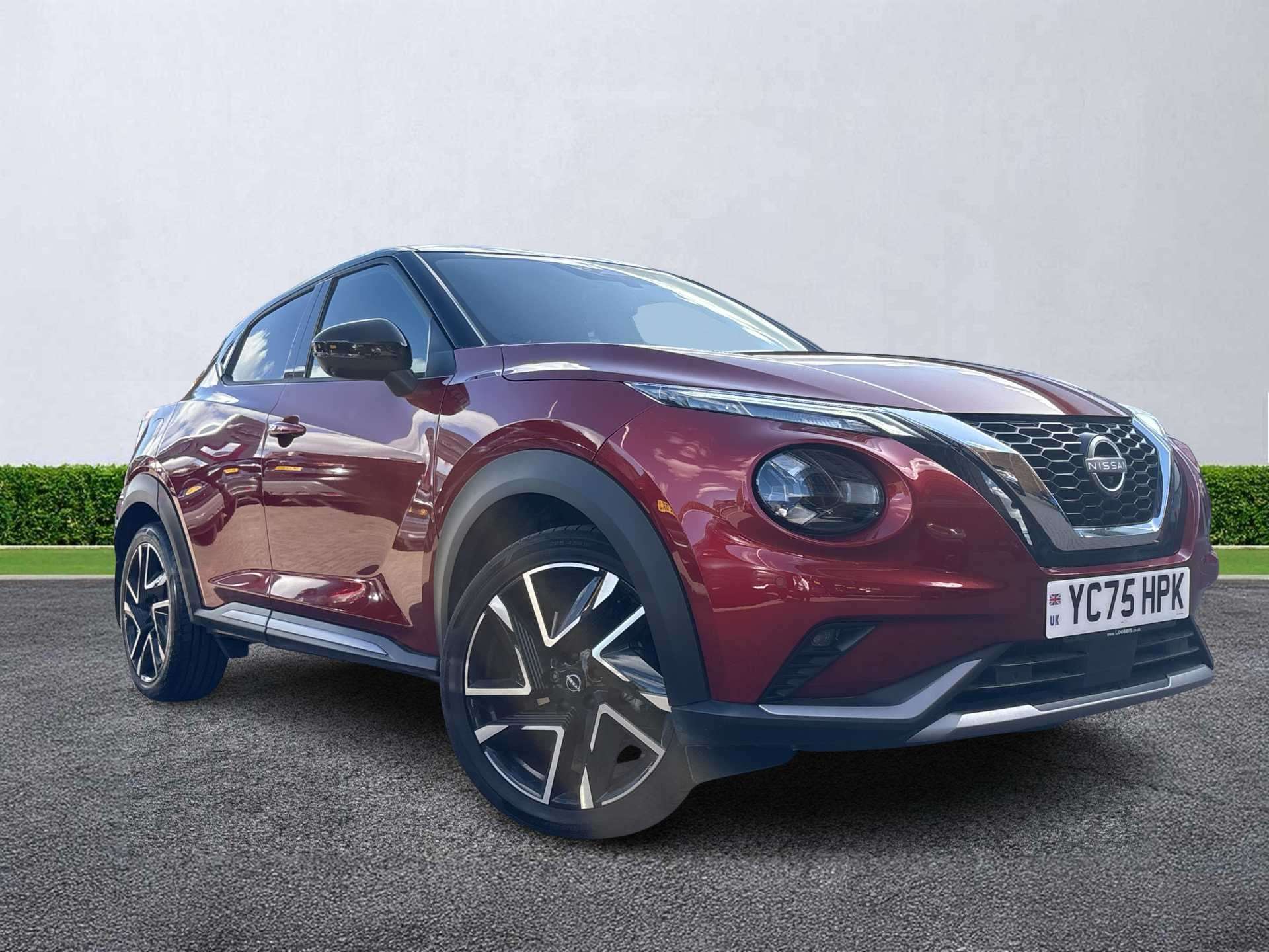 NISSAN JUKE HATCHBACK 1.0 Dig-T Tekna+ 5Dr Dct