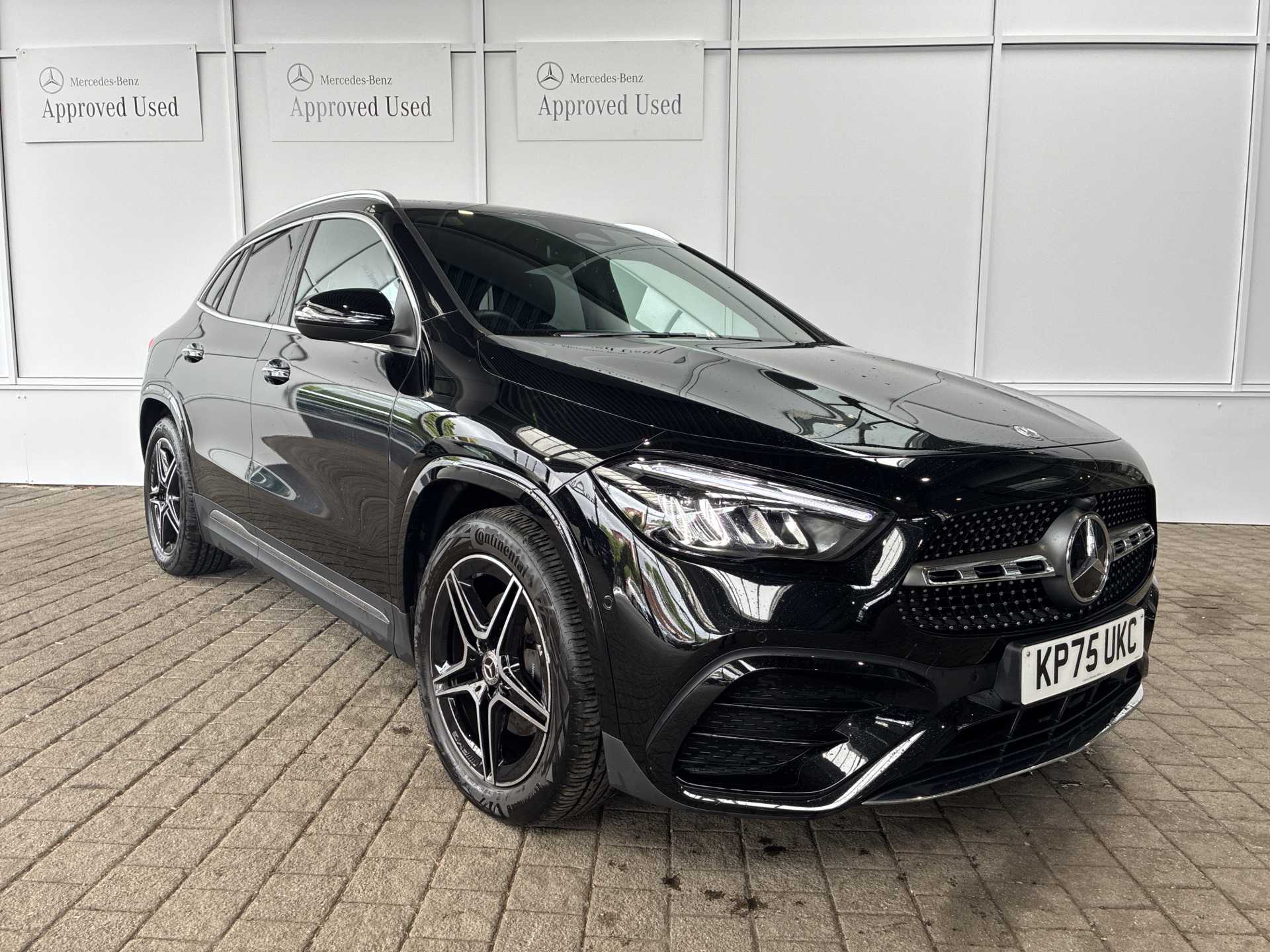 2025 MERCEDES GLA DIESEL HATCHBACK 2025 GLA 200D AMG LINE EXECUTIVE 5DR AUTO EX DEMONSTRATOR........ photo