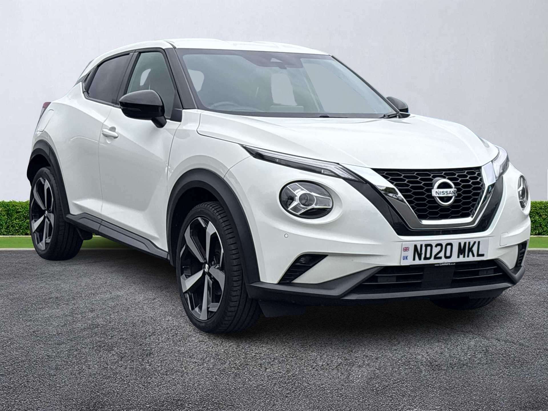 NISSAN JUKE HATCHBACK 1.0 Dig-T Tekna 5Dr