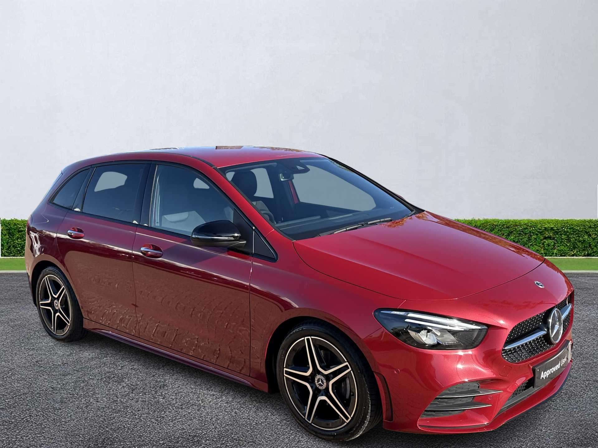 MERCEDES-BENZ B CLASS HATCHBACK B200 Amg Line Premium 5Dr Auto