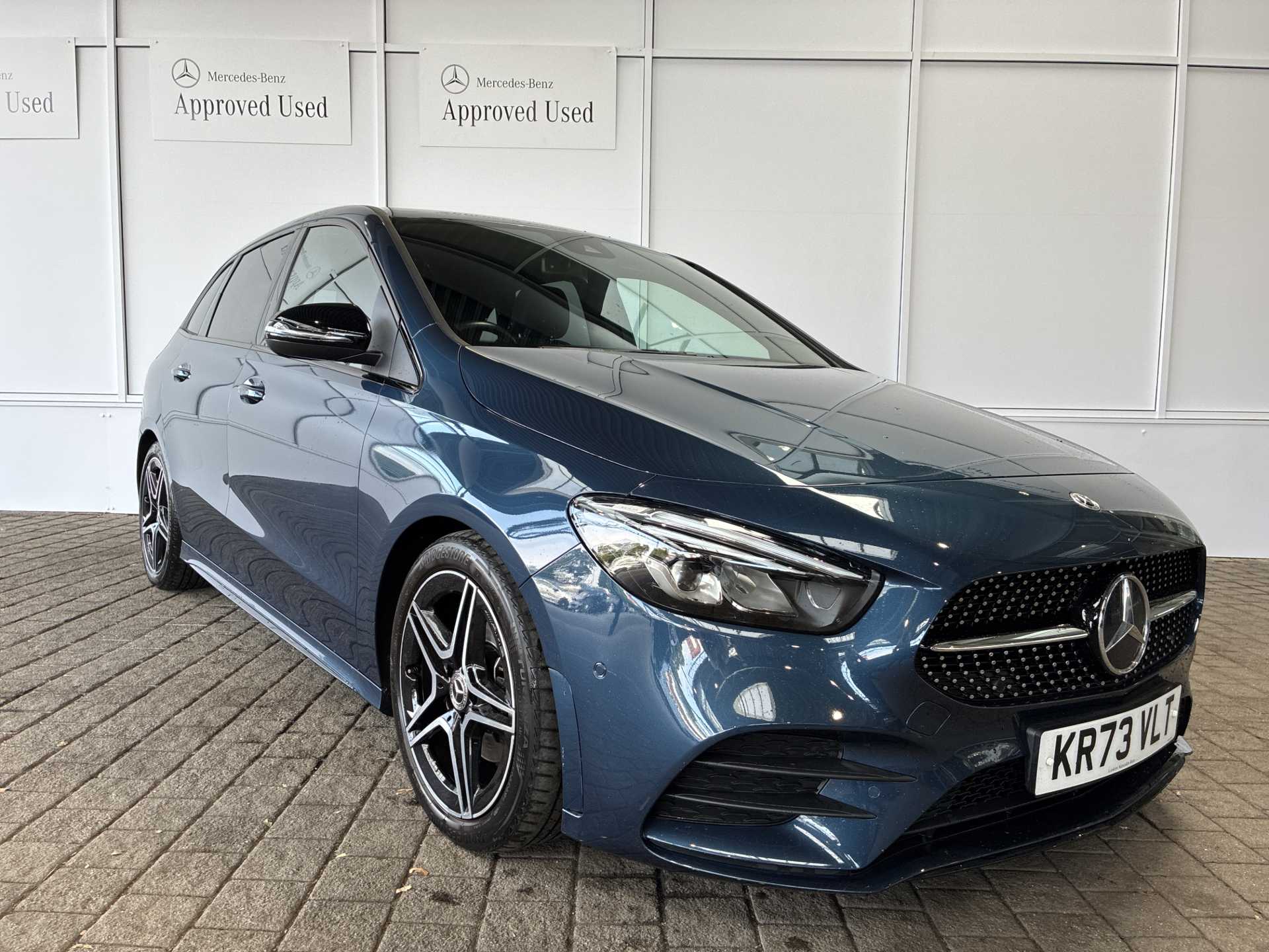 MERCEDES-BENZ B CLASS DIESEL HATCHBACK B200D Amg Line Executive 5Dr Auto