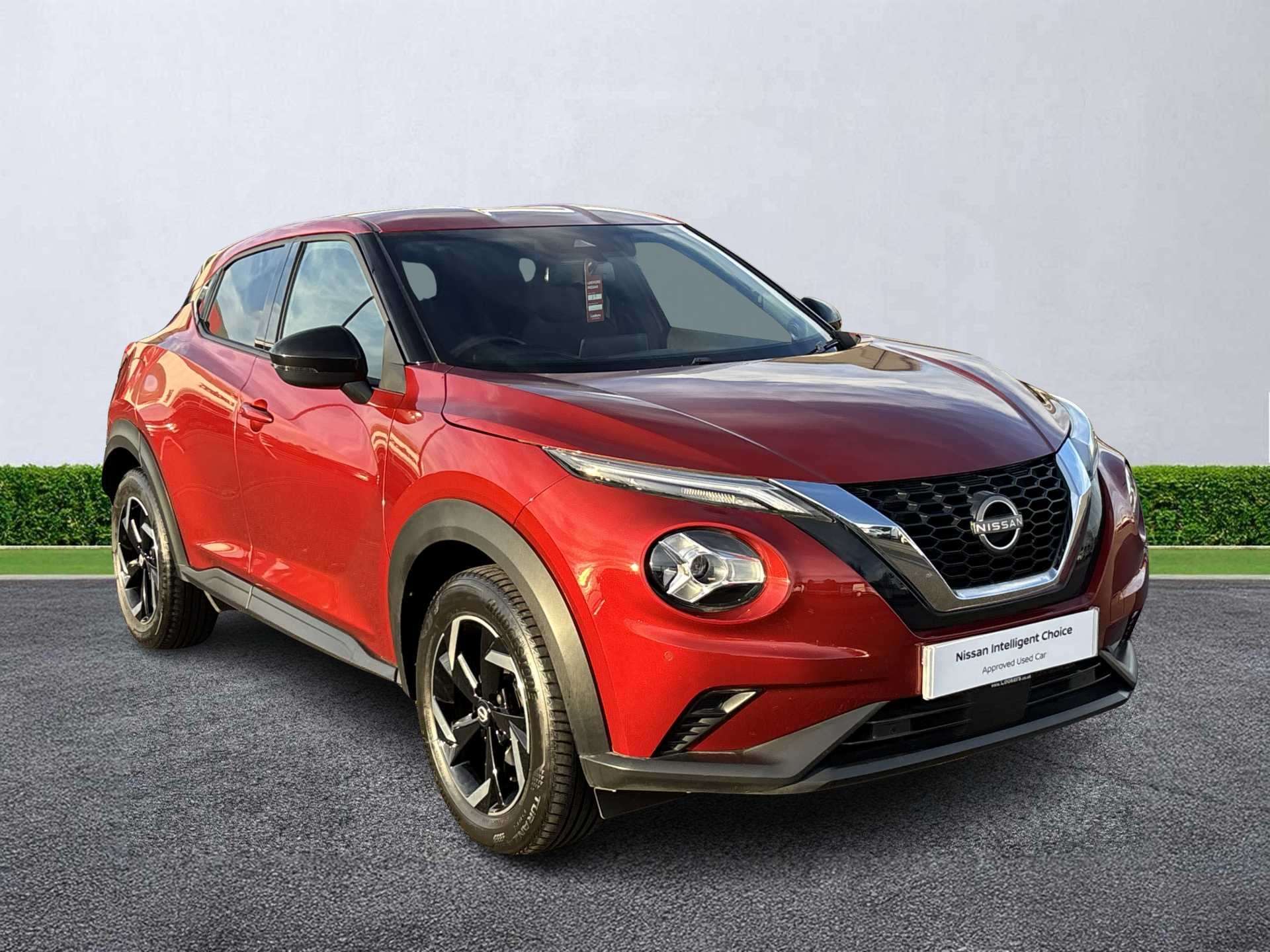 NISSAN JUKE HATCHBACK 1.0 Dig-T 114 N-Connecta 5Dr