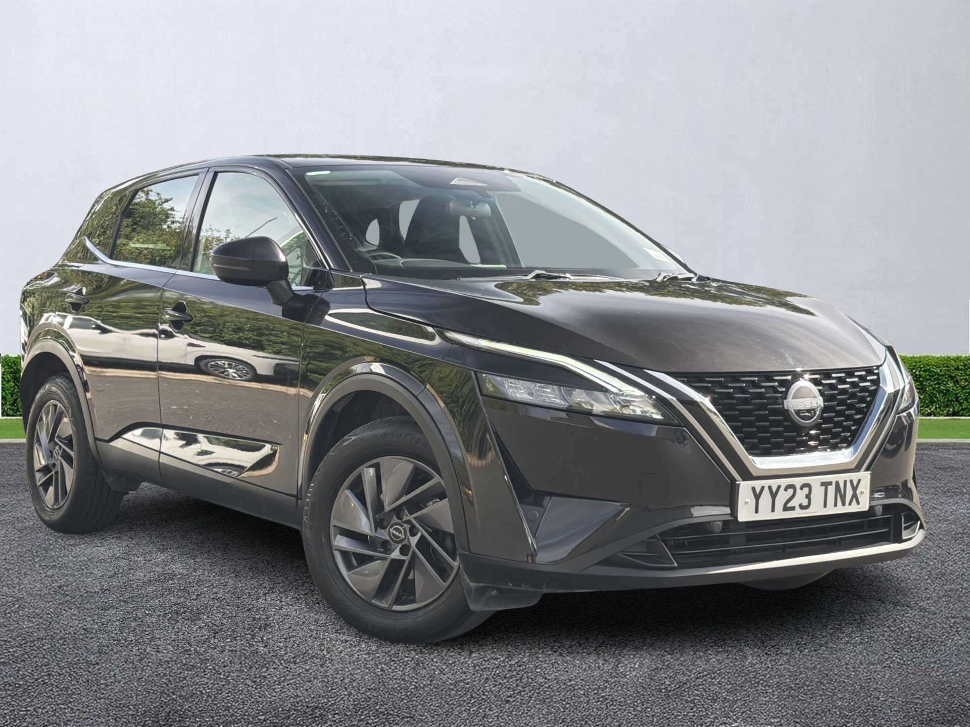 NISSAN QASHQAI HATCHBACK 1.3 Dig-T Mh Acenta Premium 5Dr