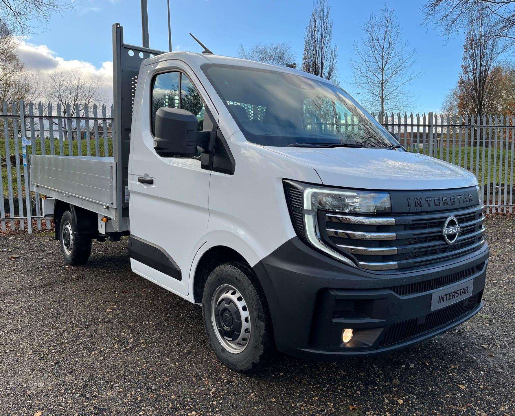 NISSAN INTERSTAR F35 L2 DIESEL 2.0 Dci 130Ps Hd Emissions Acenta Chassis Cab