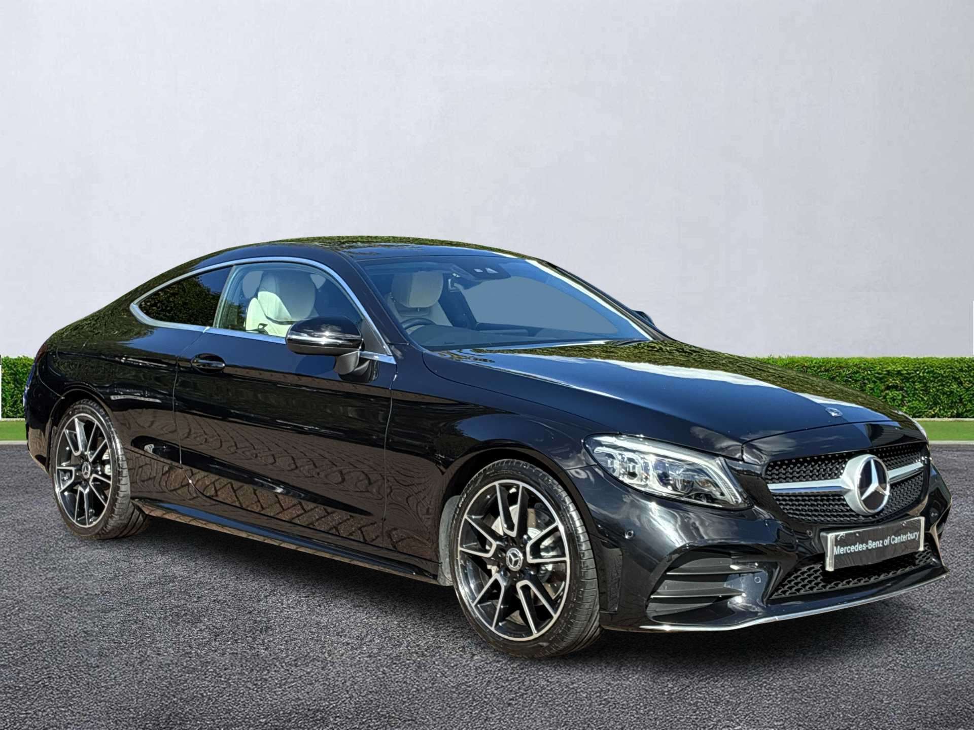 MERCEDES-BENZ C CLASS DIESEL COUPE C220D Amg Line Premium 2Dr 9G-Tronic