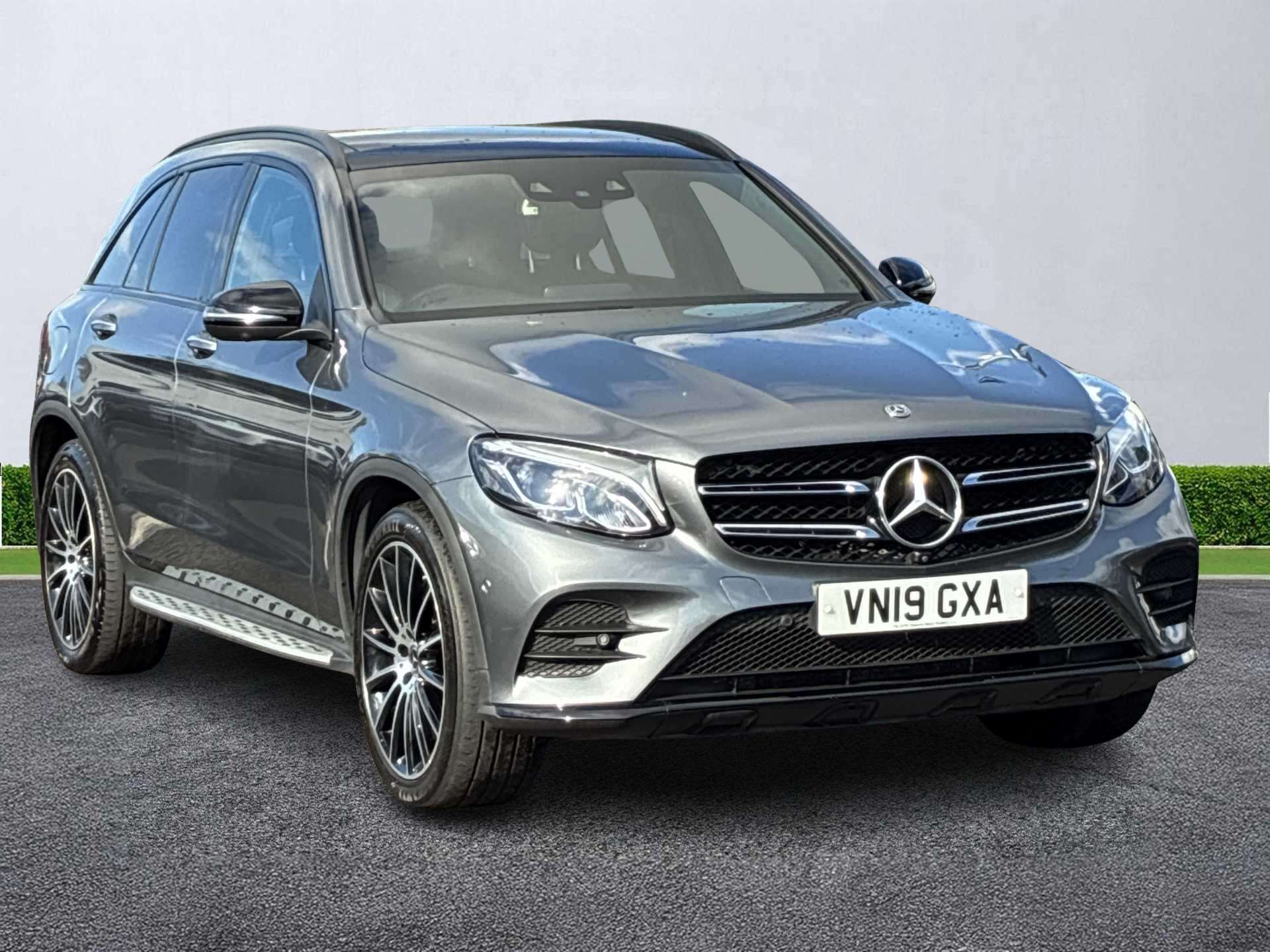 MERCEDES-BENZ GLC DIESEL ESTATE Glc 220D 4Matic Amg Line Prem Plus 5Dr 9G-Tronic