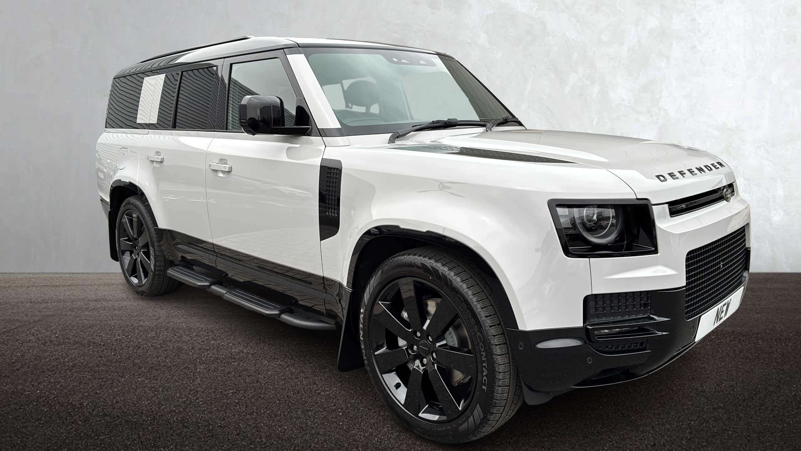 LAND ROVER DEFENDER DIESEL ESTATE 3.0 D350 X-Dynamic Hse 130 5Dr Auto