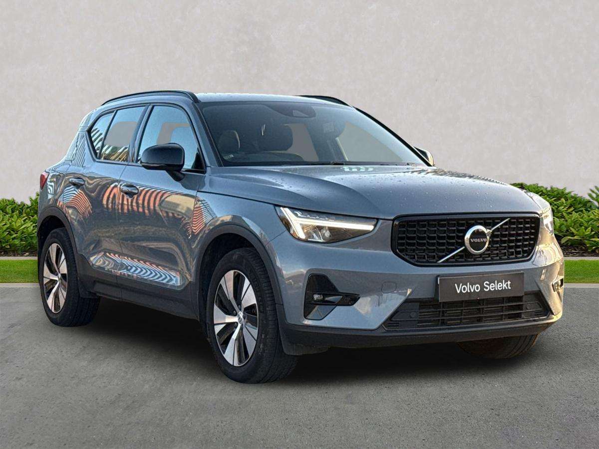 VOLVO XC40 ESTATE 1.5 T4 Recharge PHEV Plus Dark 5dr Auto