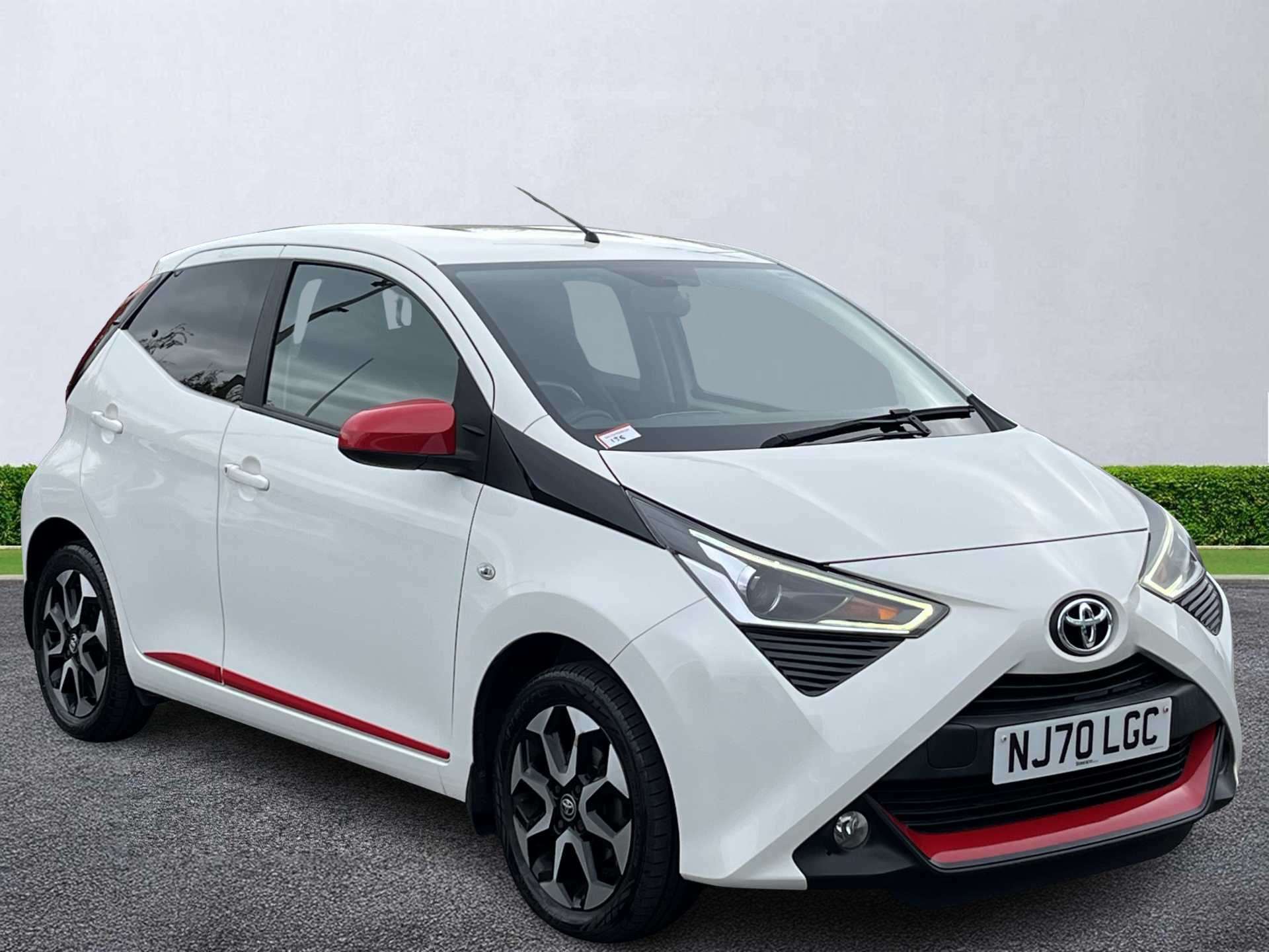 TOYOTA AYGO HATCHBACK 1.0 Vvt-I X-Trend 5Dr