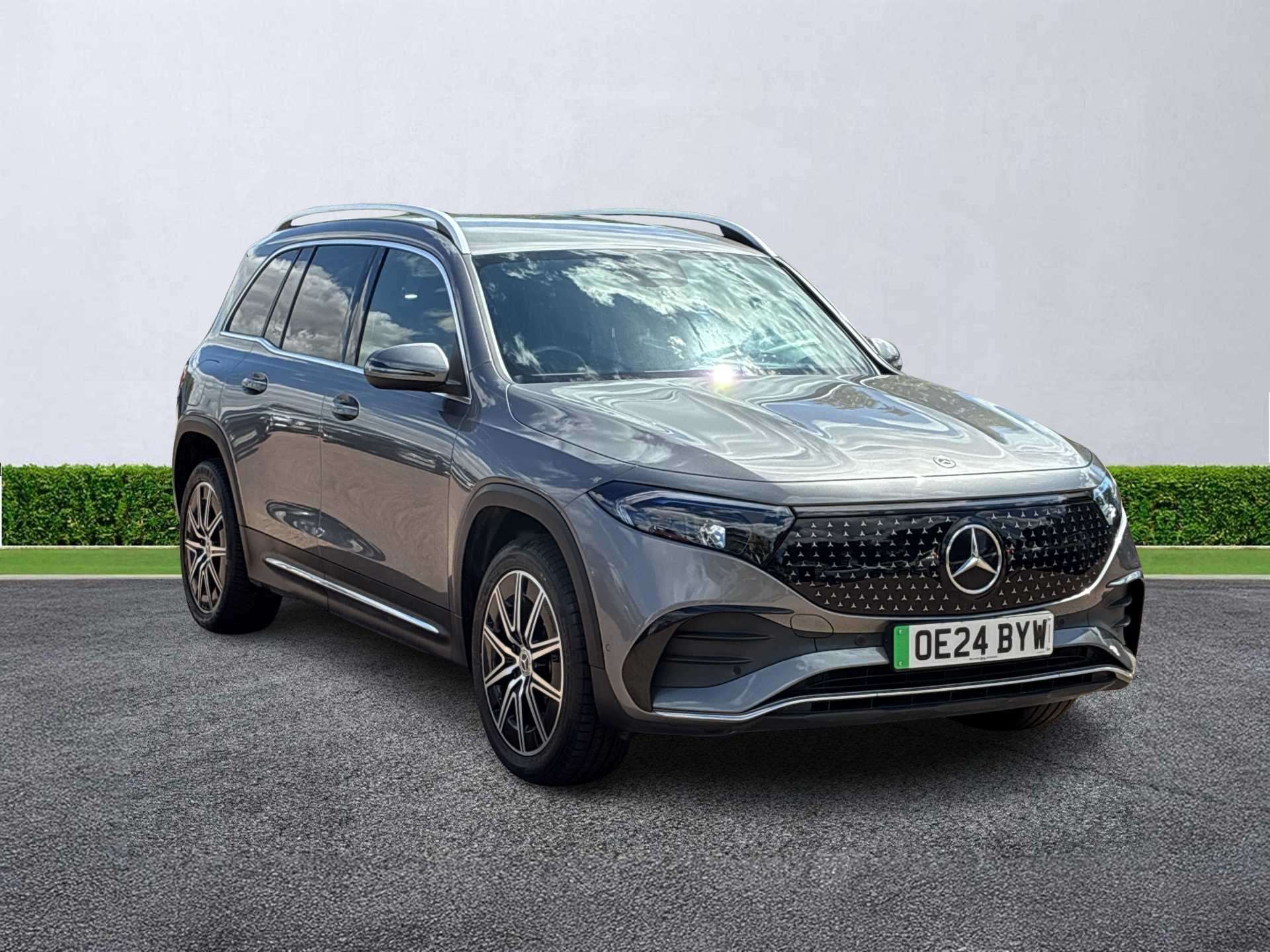 MERCEDES-BENZ EQB ESTATE Eqb 250+ 140Kw Amg Line Executive 70.5Kwh 5Dr Auto