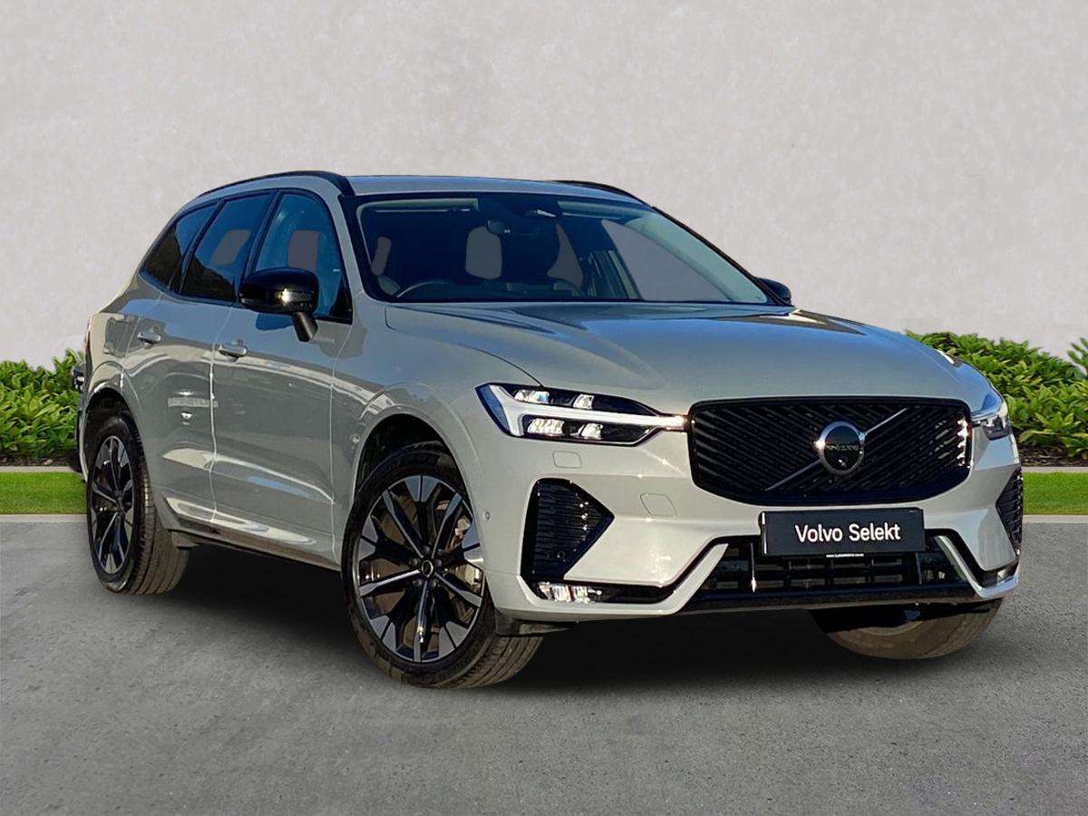 VOLVO XC60 ESTATE 2.0 B5P Plus Pro Dark 5Dr Awd Geartronic