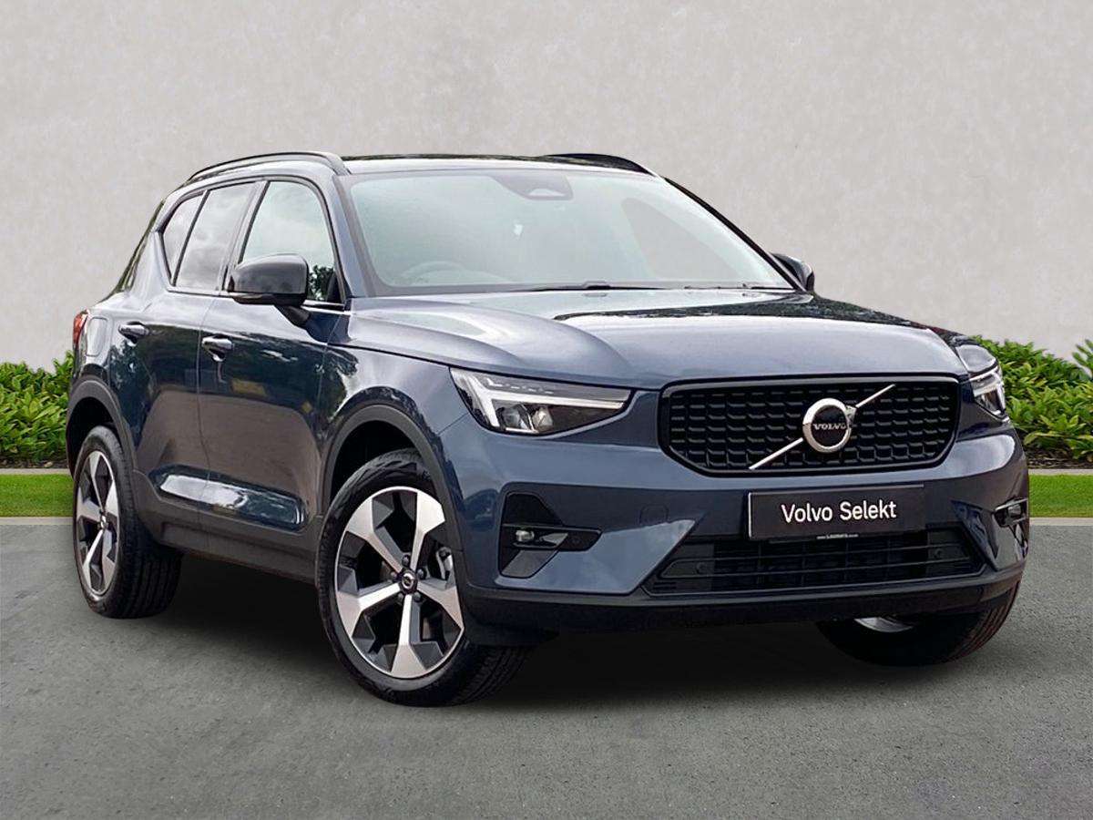 VOLVO XC40 ESTATE 2.0 B3P Plus Dark 5Dr Auto