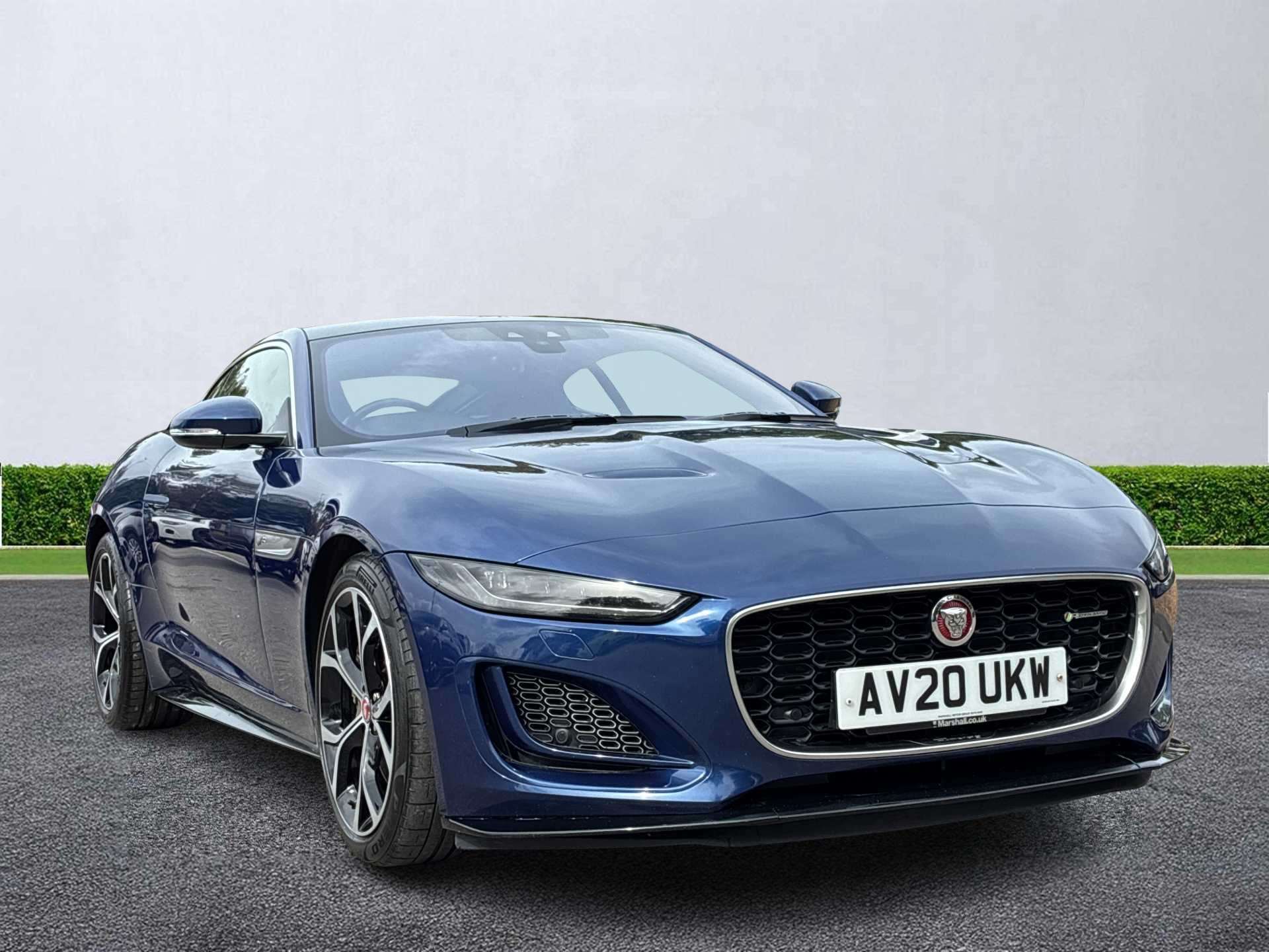 JAGUAR F-TYPE COUPE 2.0 P300 R-Dynamic 2Dr Auto