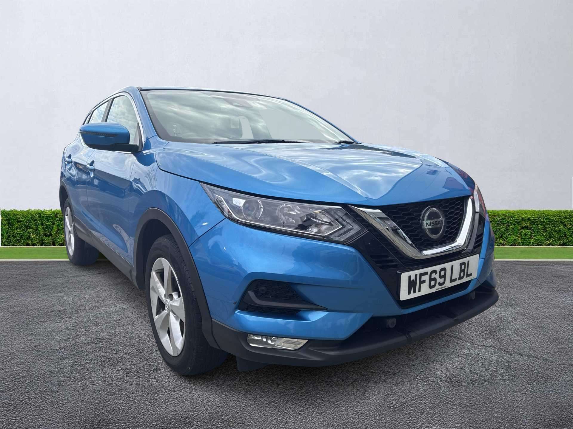 NISSAN QASHQAI DIESEL HATCHBACK 1.5 dCi 115 Acenta Premium 5dr DCT