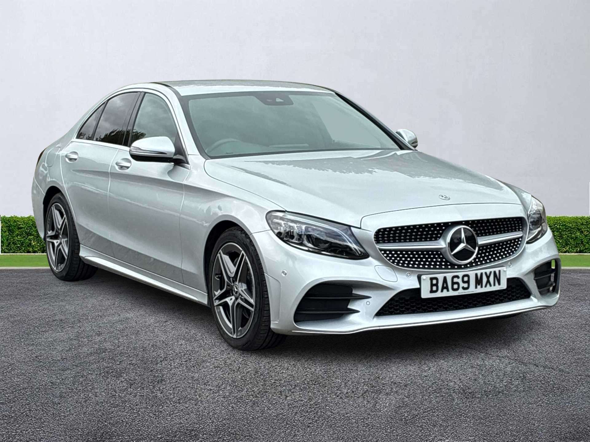 MERCEDES-BENZ C CLASS SALOON C200 Amg Line Premium 4Dr 9G-Tronic