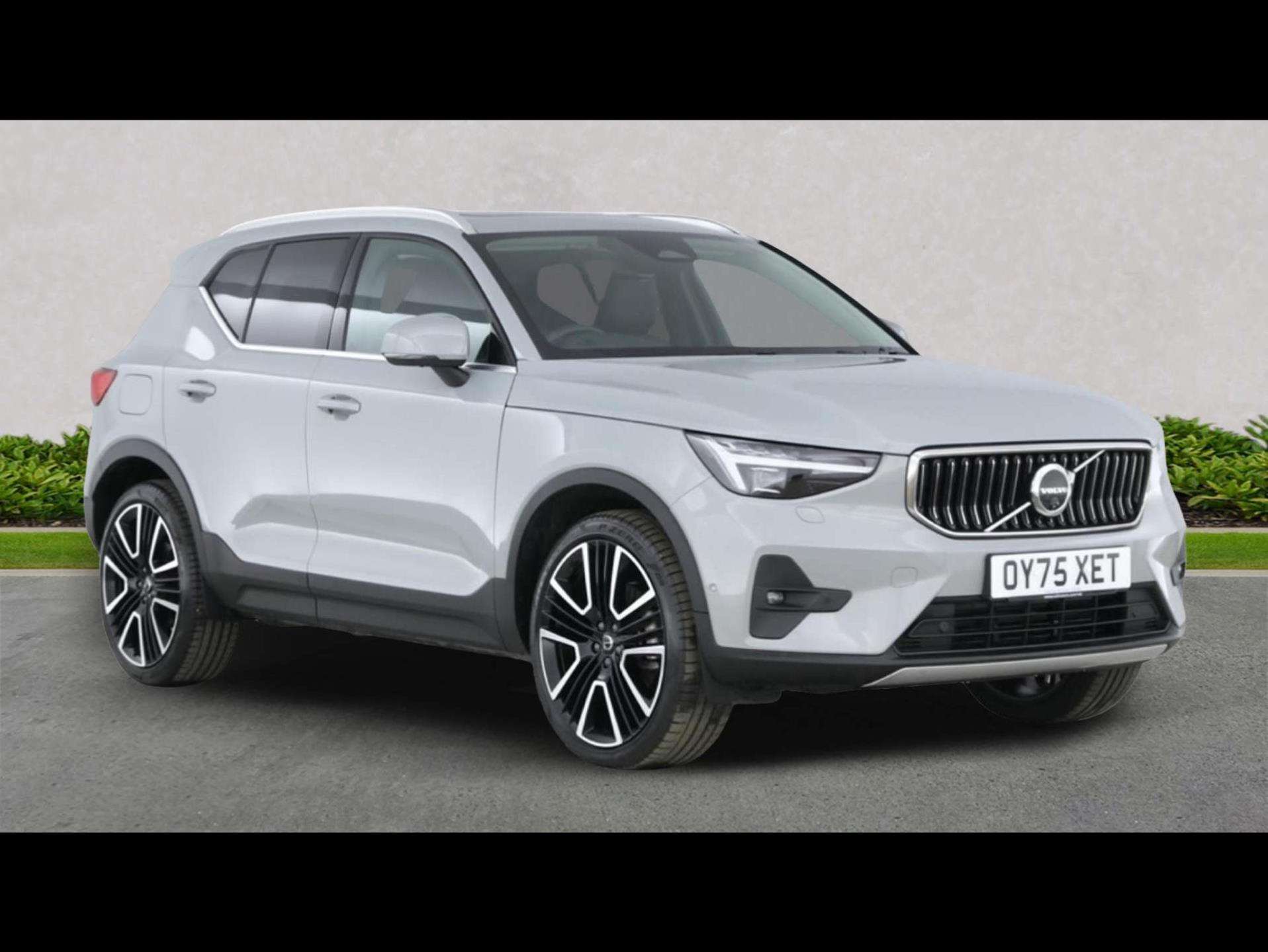 VOLVO XC40 ESTATE 2.0 B3P Ultra Dark 5Dr Auto
