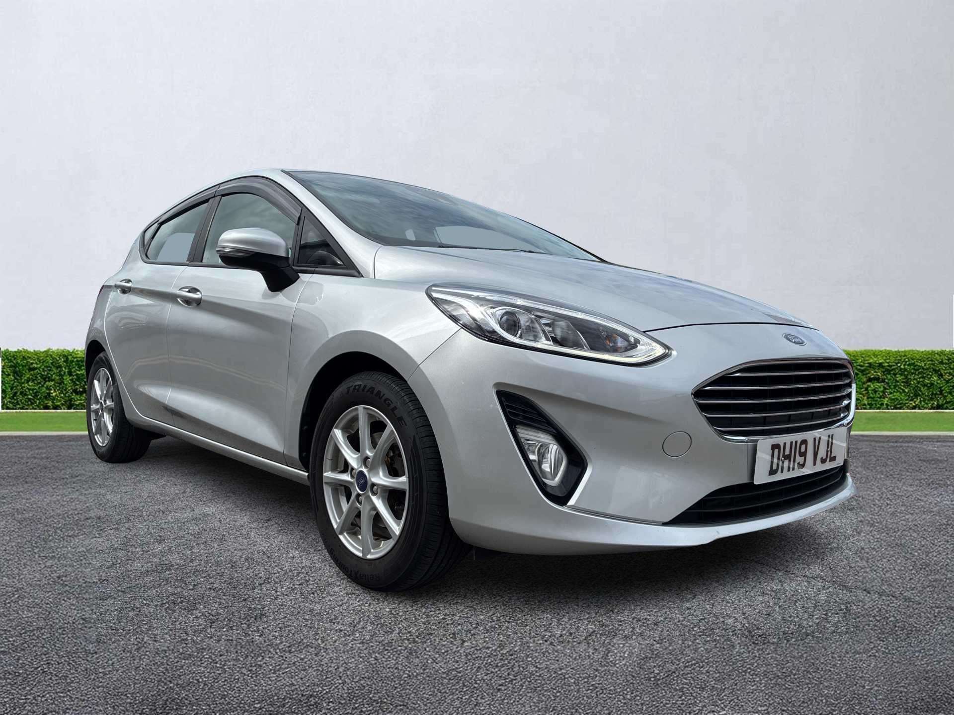 FORD FIESTA HATCHBACK 1.1 Zetec 5Dr