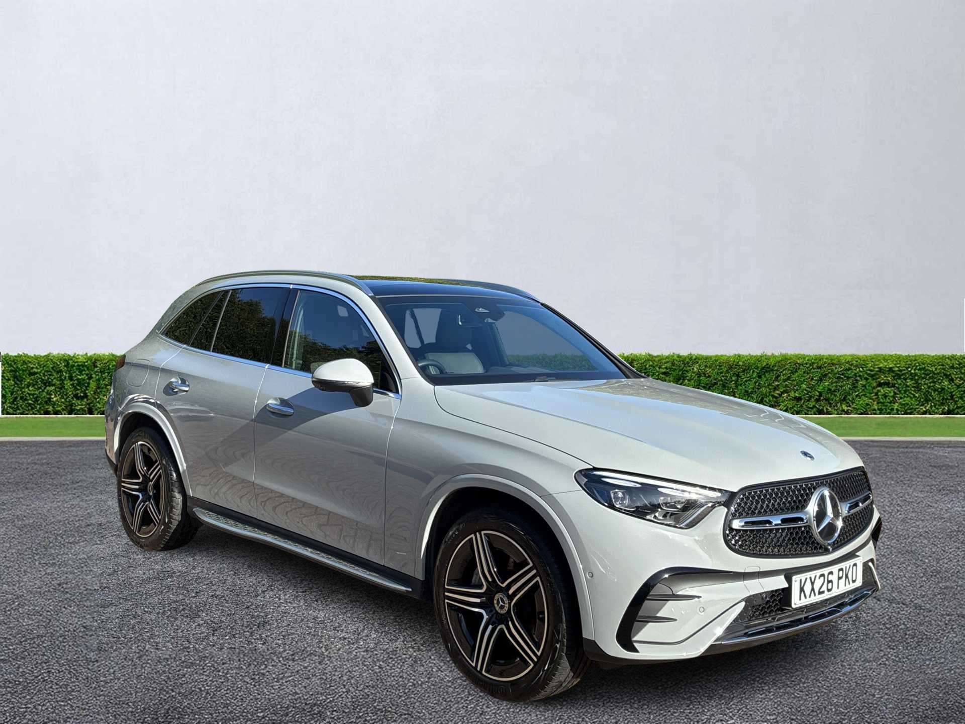 MERCEDES-BENZ GLC DIESEL ESTATE GLC 300d 4Matic AMG Line Prem [Pan] 5dr 9G-Tronic