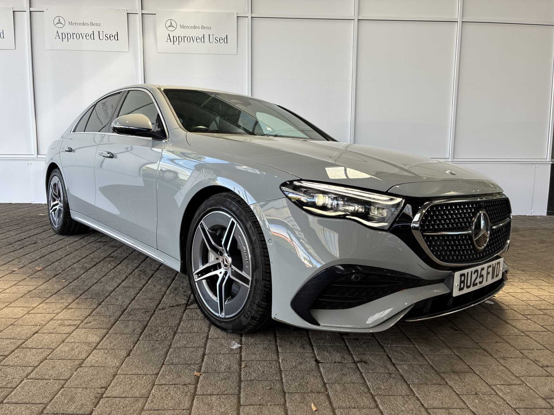 MERCEDES-BENZ E CLASS DIESEL SALOON E220D Amg Line Advanced 4Dr 9G-Tronic