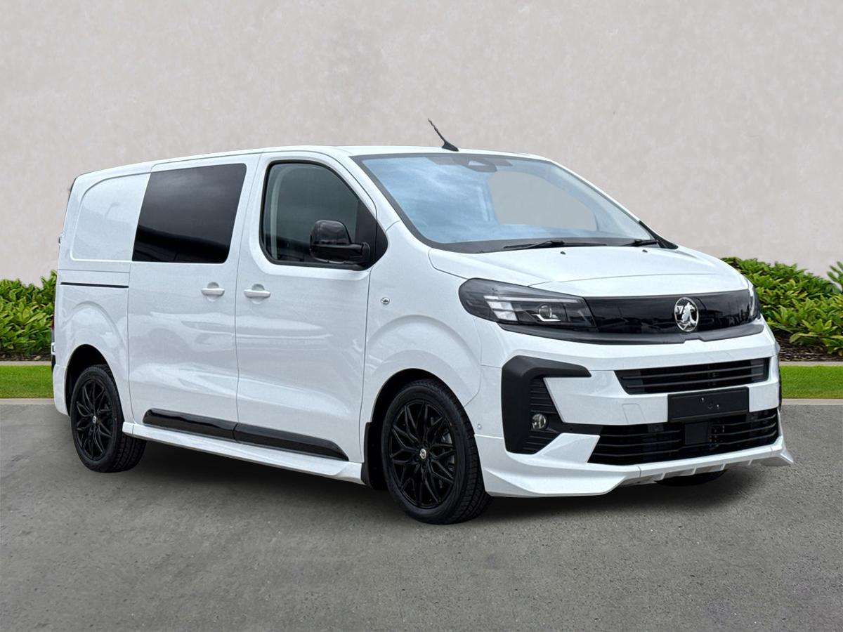 VAUXHALL VIVARO M DIESEL SPECIAL EDITION 2.2 Turbo D 180 Gs H1 Double Cab Auto