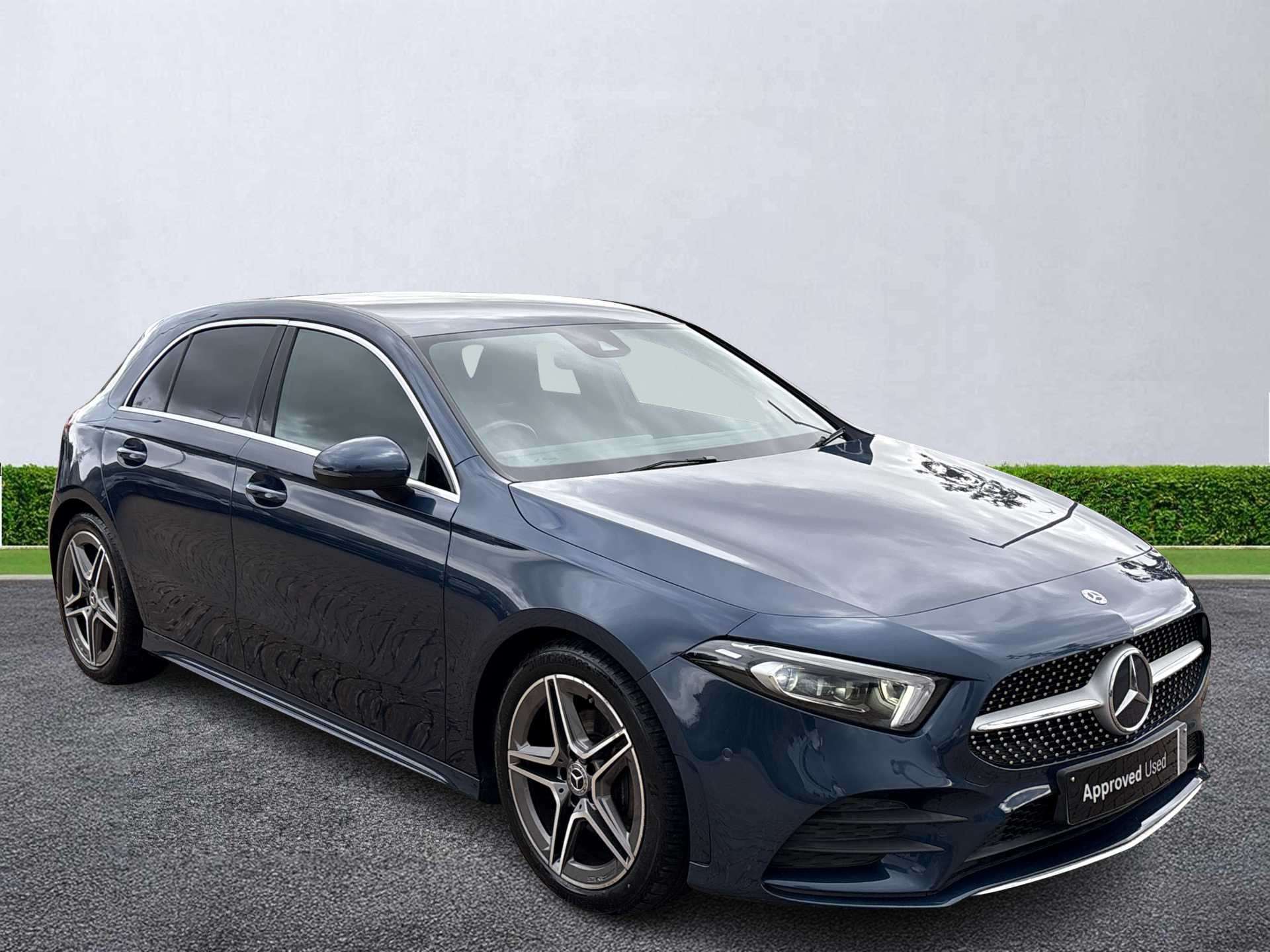 MERCEDES-BENZ A CLASS HATCHBACK A180 Amg Line Executive 5Dr Auto