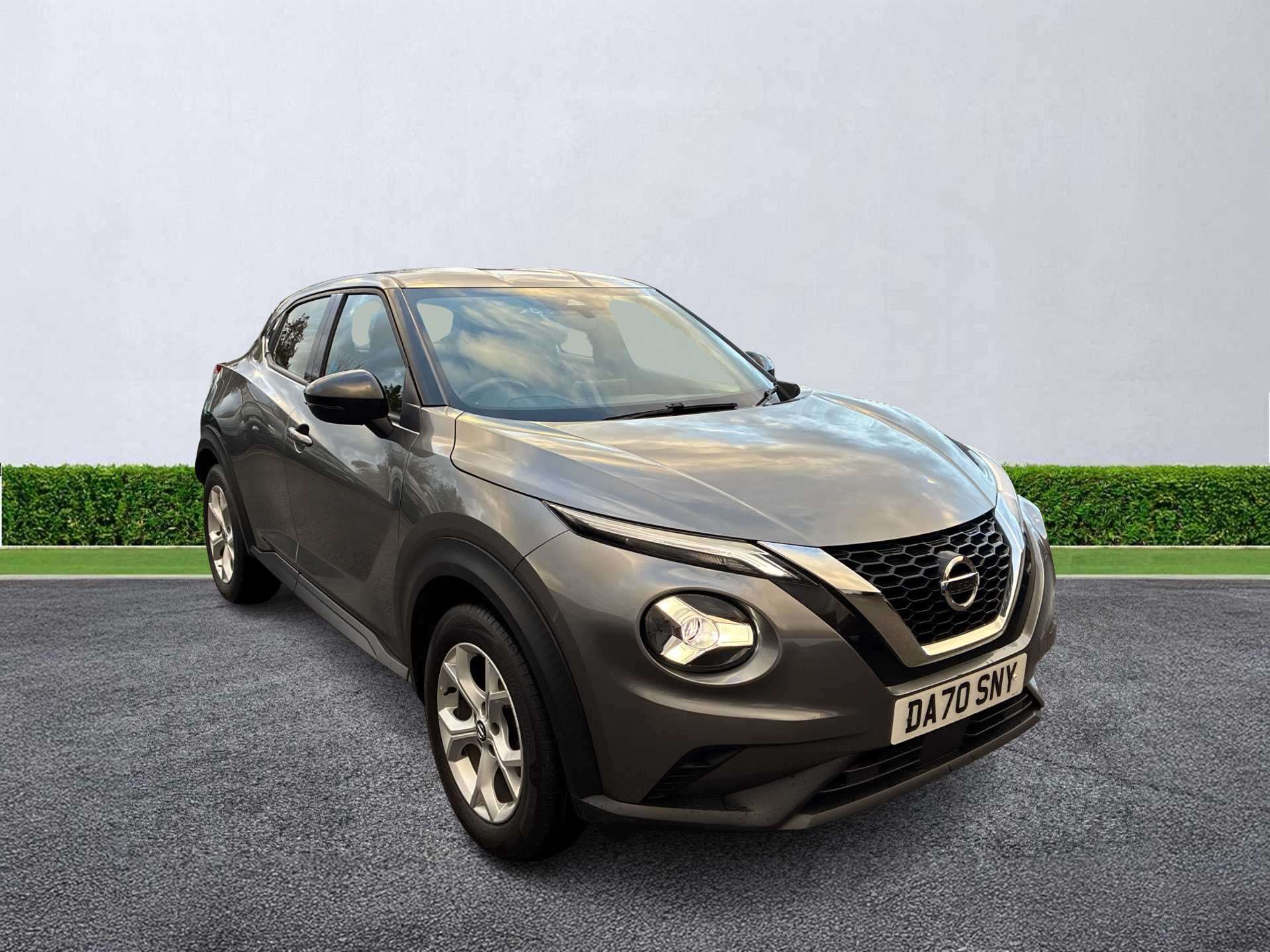 NISSAN JUKE HATCHBACK 1.0 DiG-T Acenta 5dr DCT