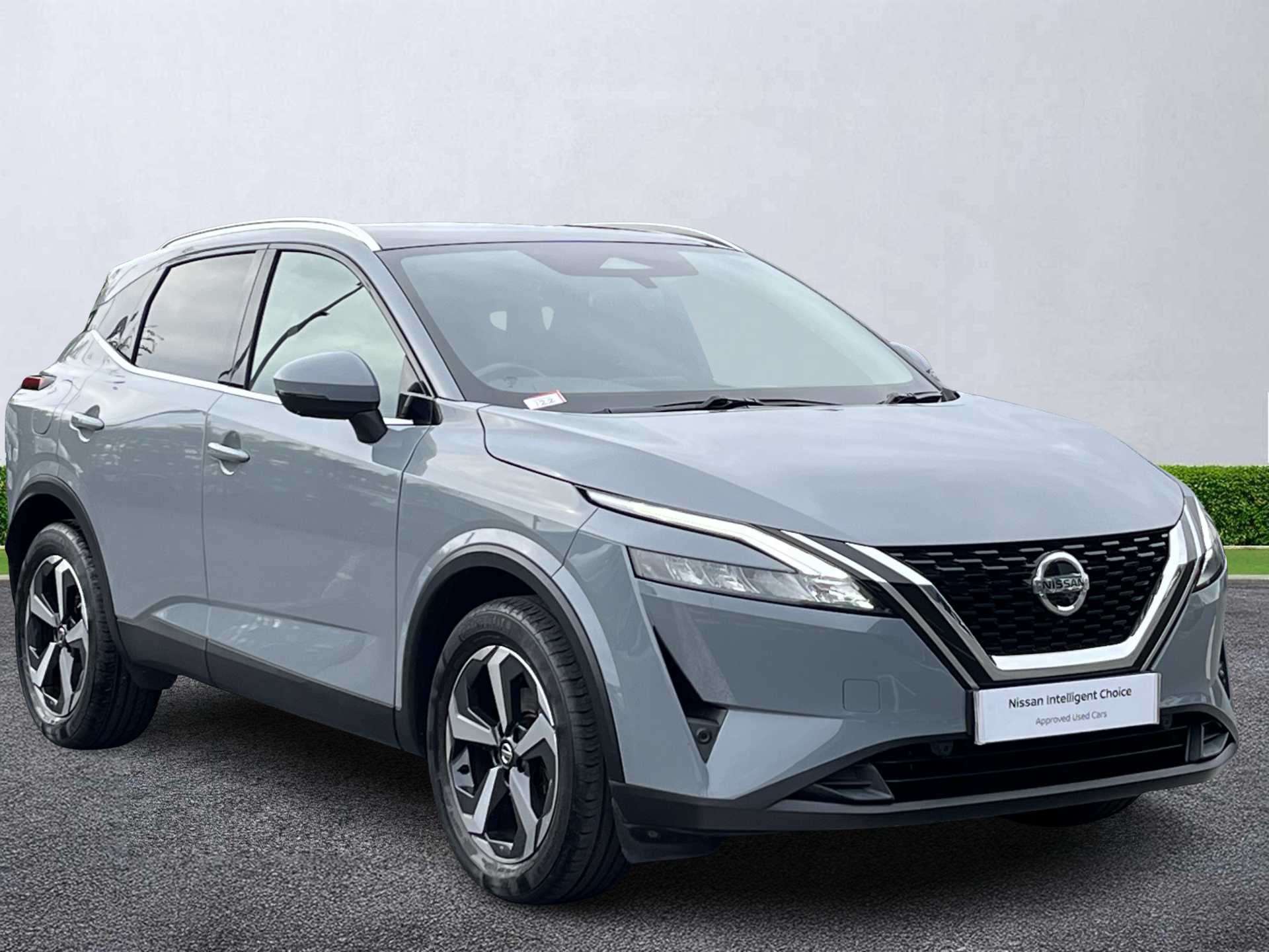 NISSAN QASHQAI HATCHBACK 1.3 Dig-T Mh N-Connecta 5Dr