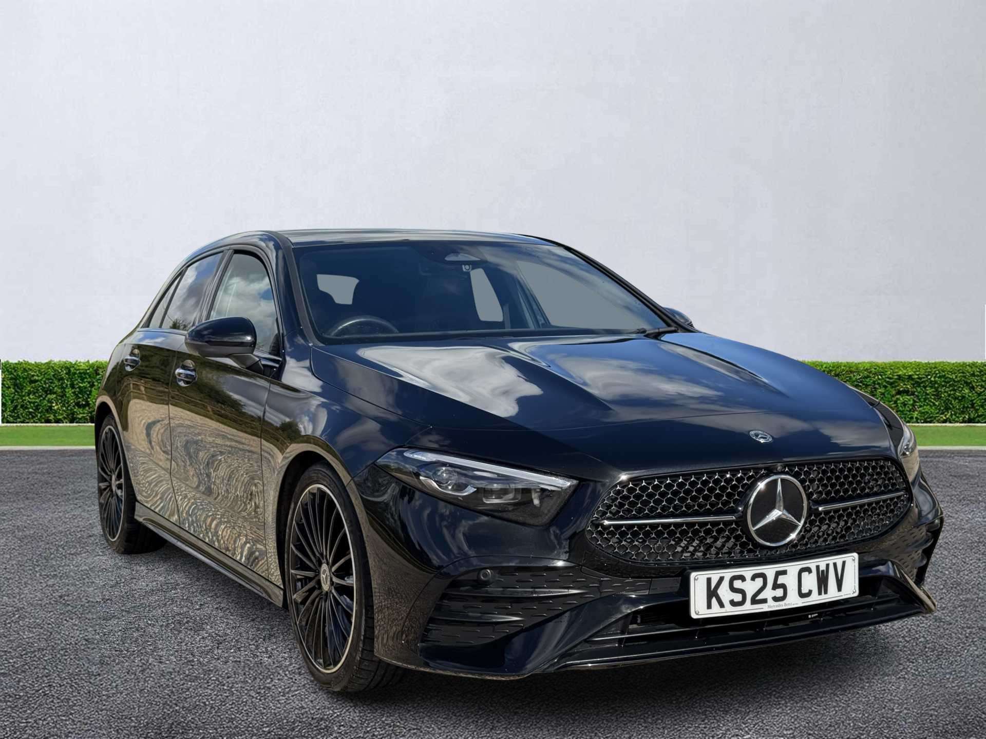 MERCEDES-BENZ A CLASS HATCHBACK A180 Amg Line Premium Plus 5Dr Auto