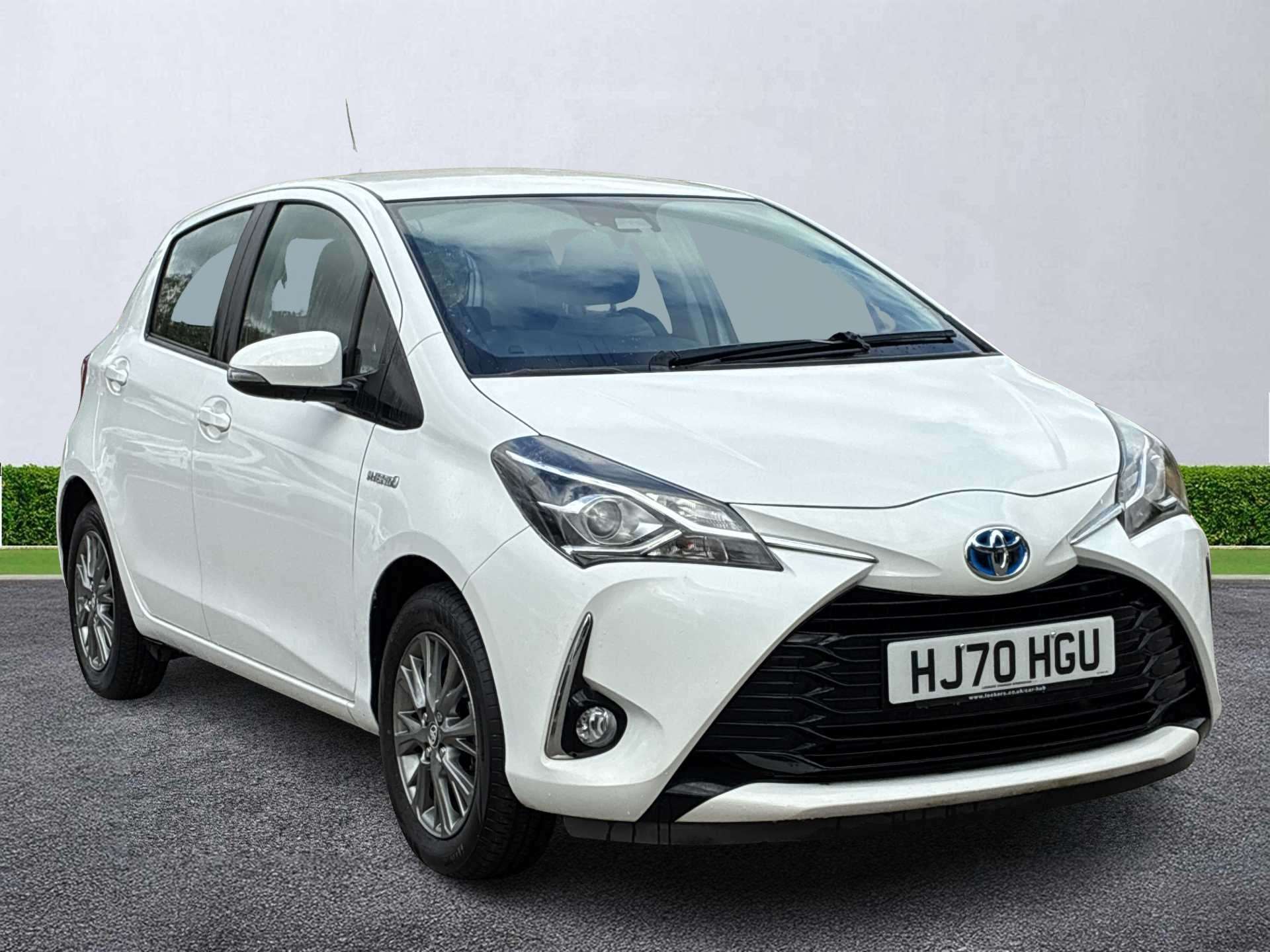 TOYOTA YARIS HATCHBACK 1.5 Hybrid Icon 5Dr Cvt