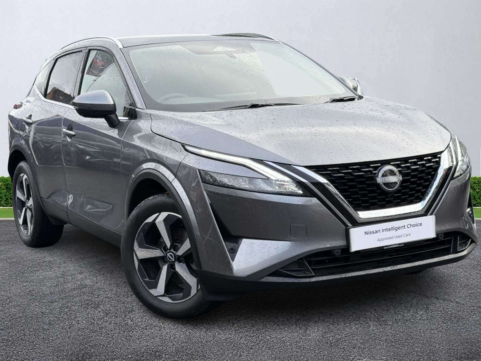 NISSAN QASHQAI HATCHBACK 1.3 Dig-T Mh N-Connecta 5Dr