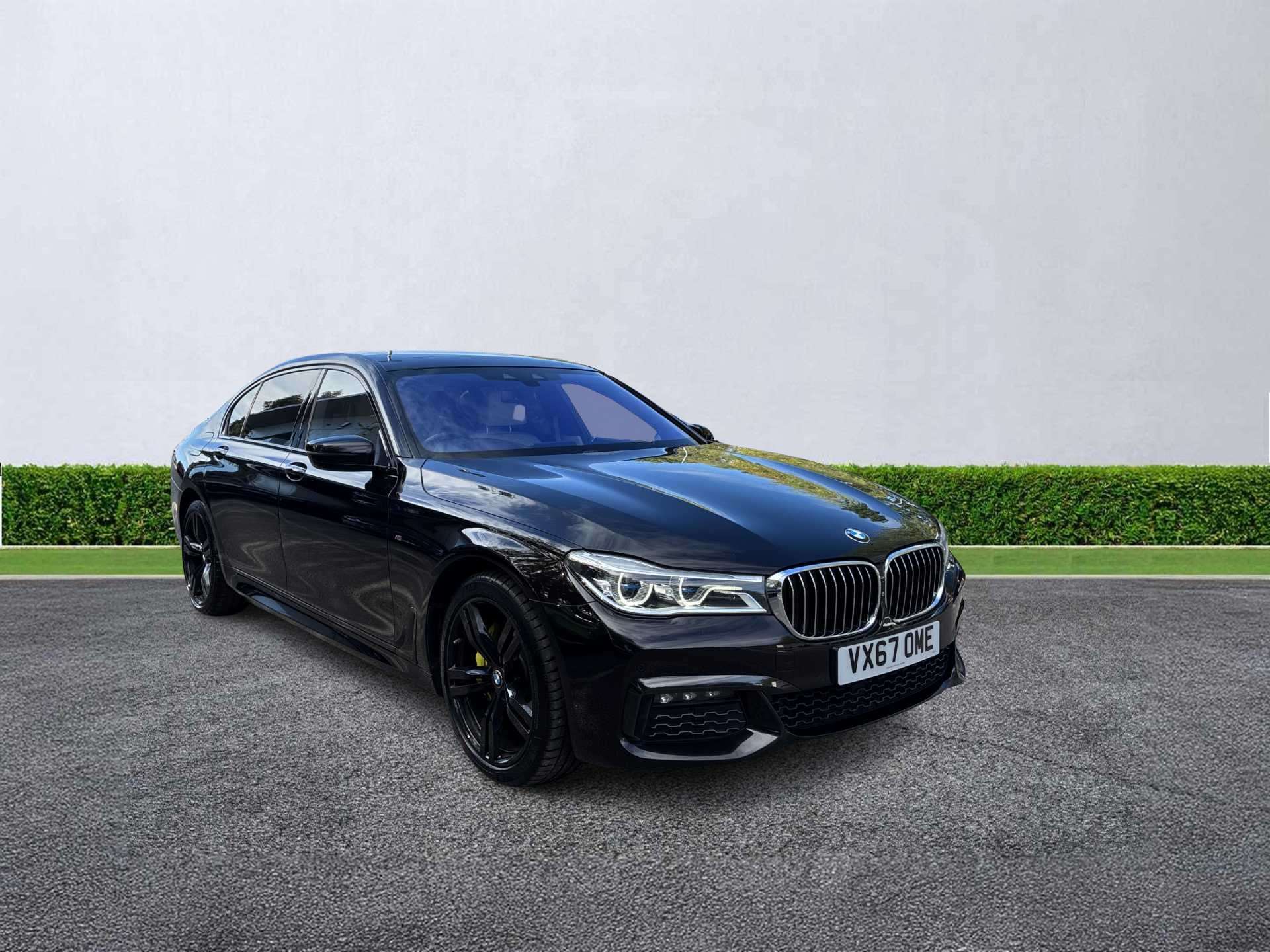 BMW 7 SERIES DIESEL SALOON 740Ld Xdrive M Sport 4Dr Auto