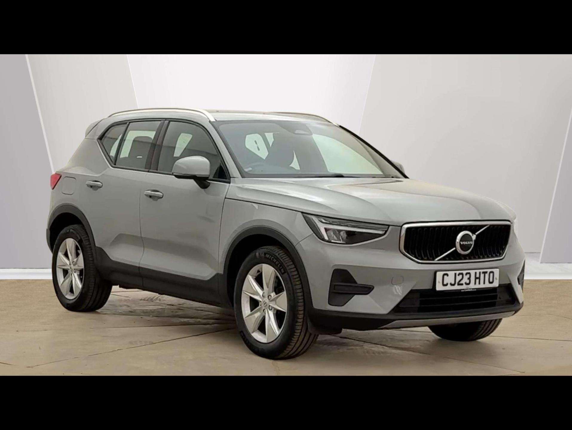 VOLVO XC40 ESTATE 2.0 B3P Core 5Dr Auto