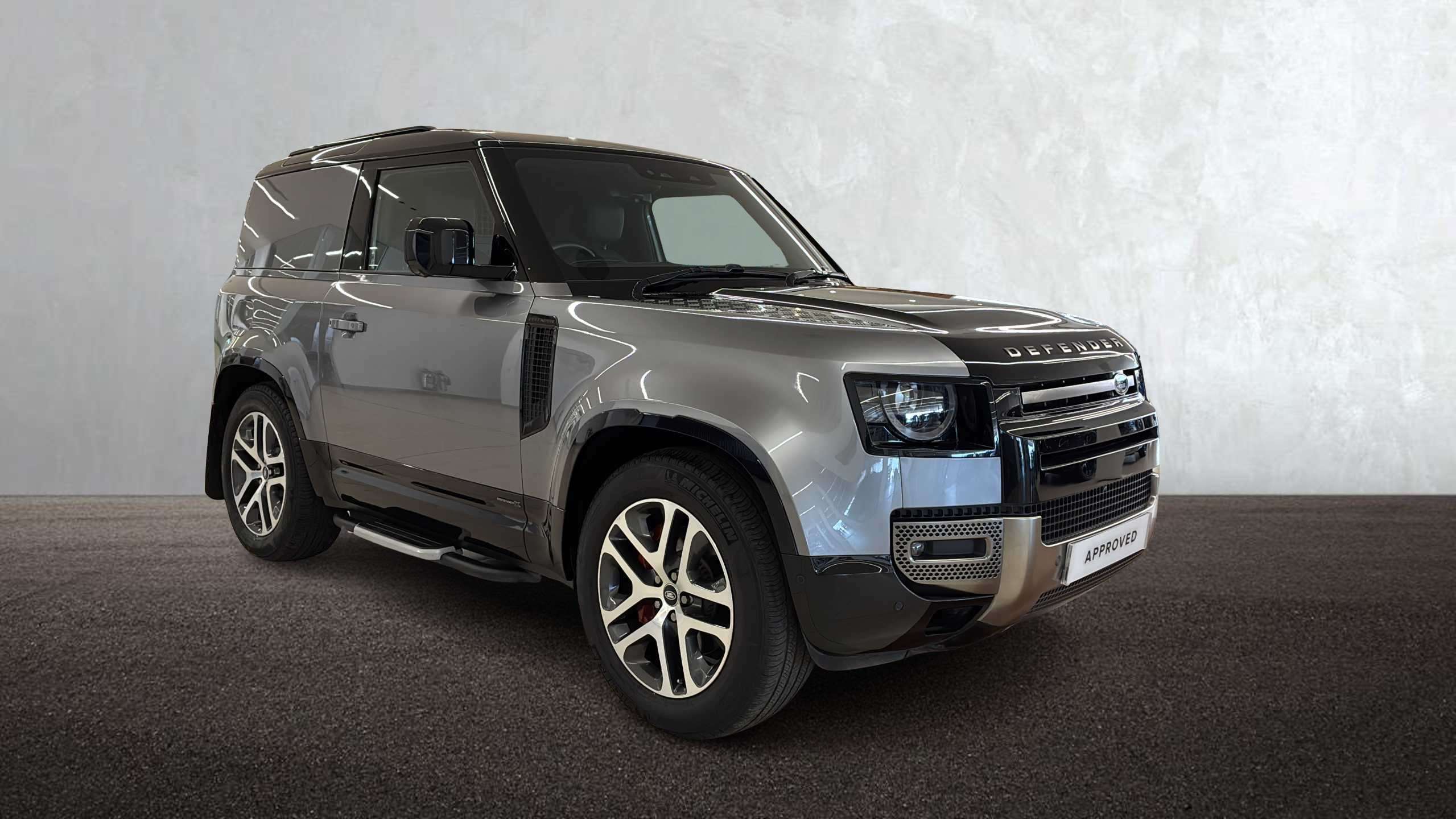 LAND ROVER DEFENDER 90 DIESEL 3.0 D300 Hard Top X Auto