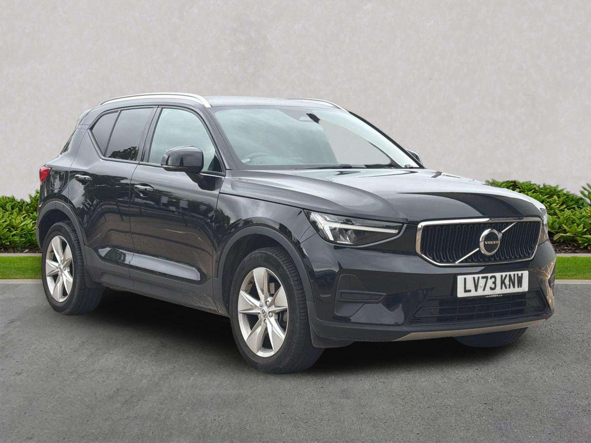 VOLVO XC40 ESTATE 2.0 B3P Core 5Dr Auto